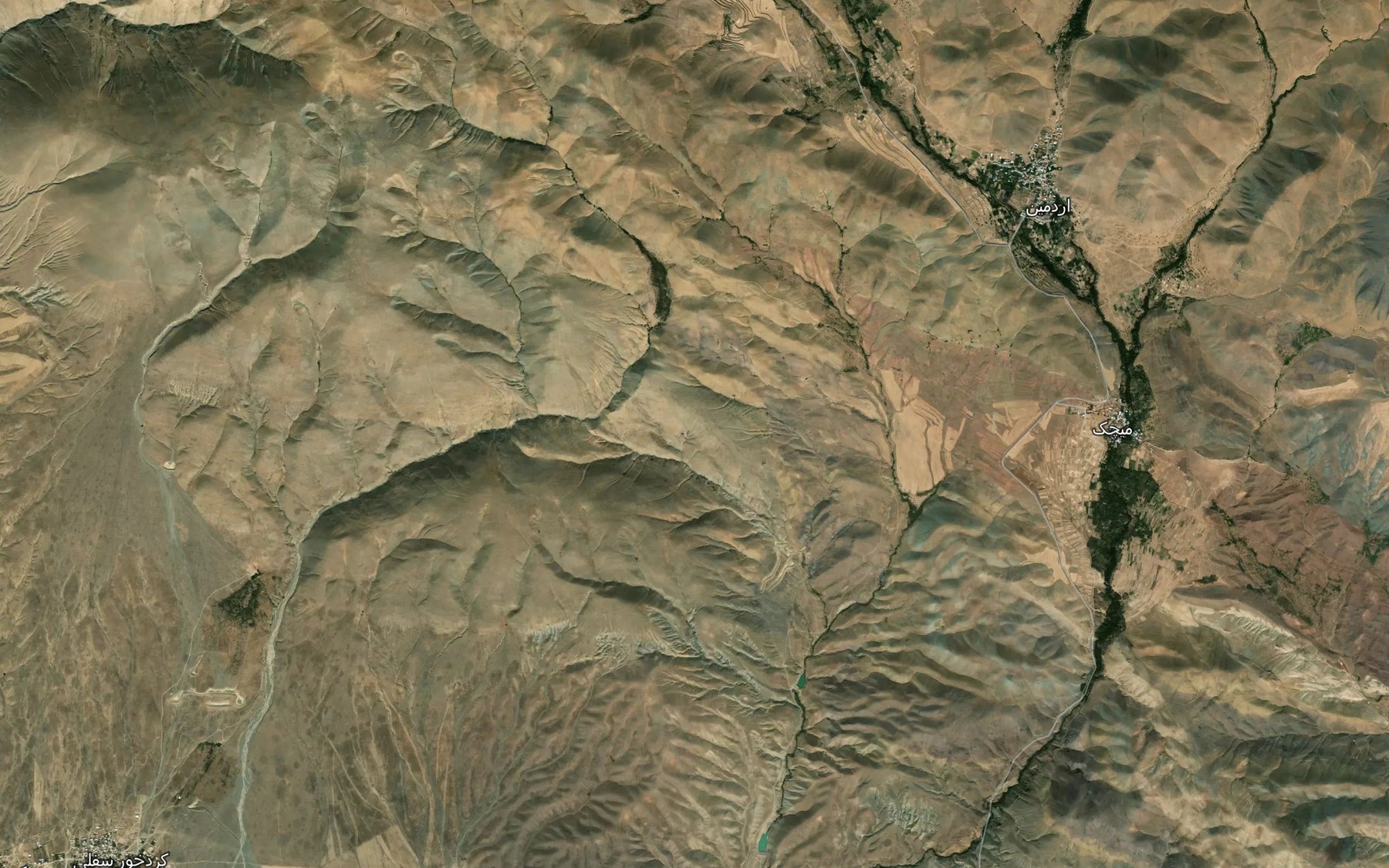 Satellite map of the Cheshmeh-ye Shur Darreh