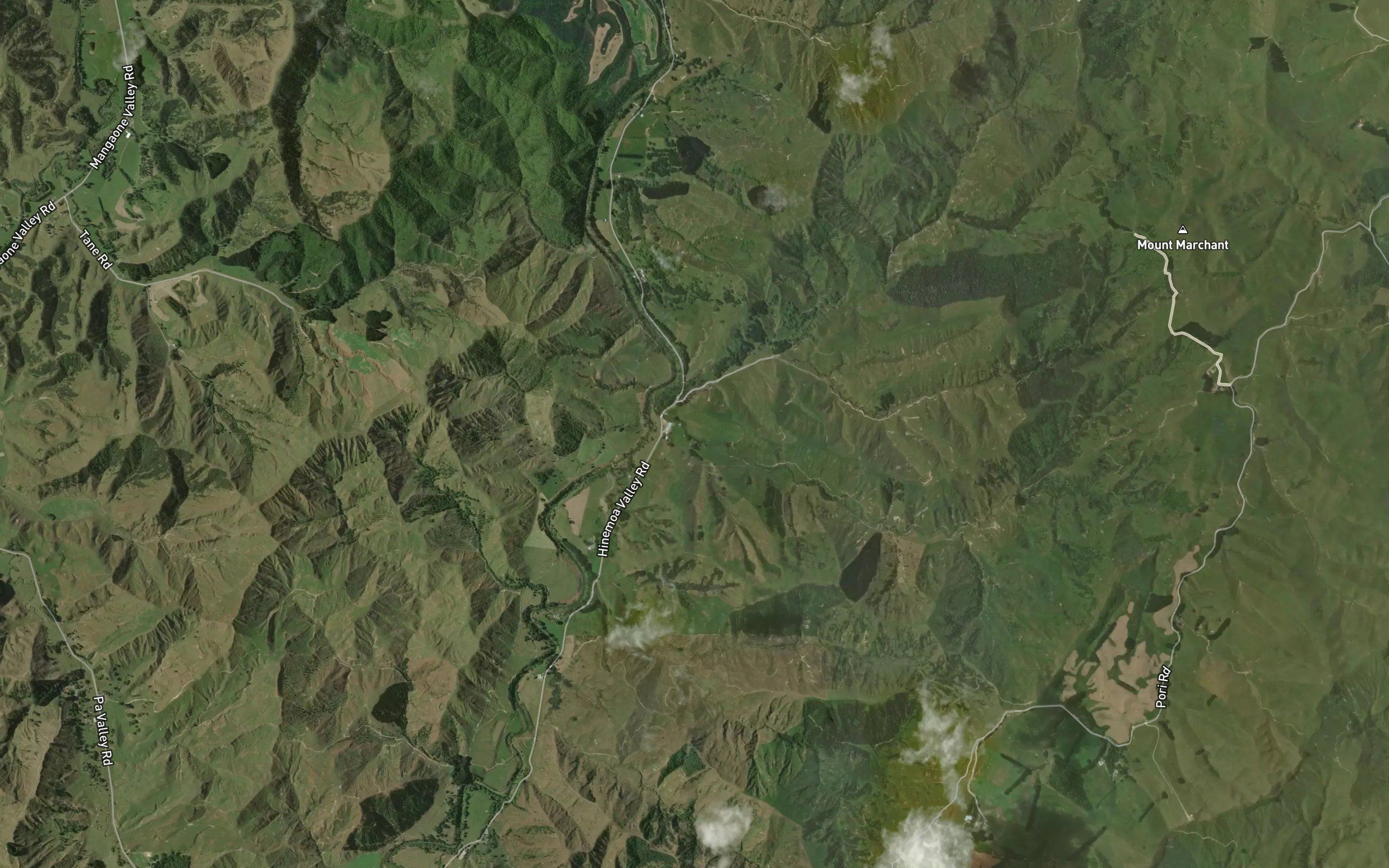 Hirinakitu Stream