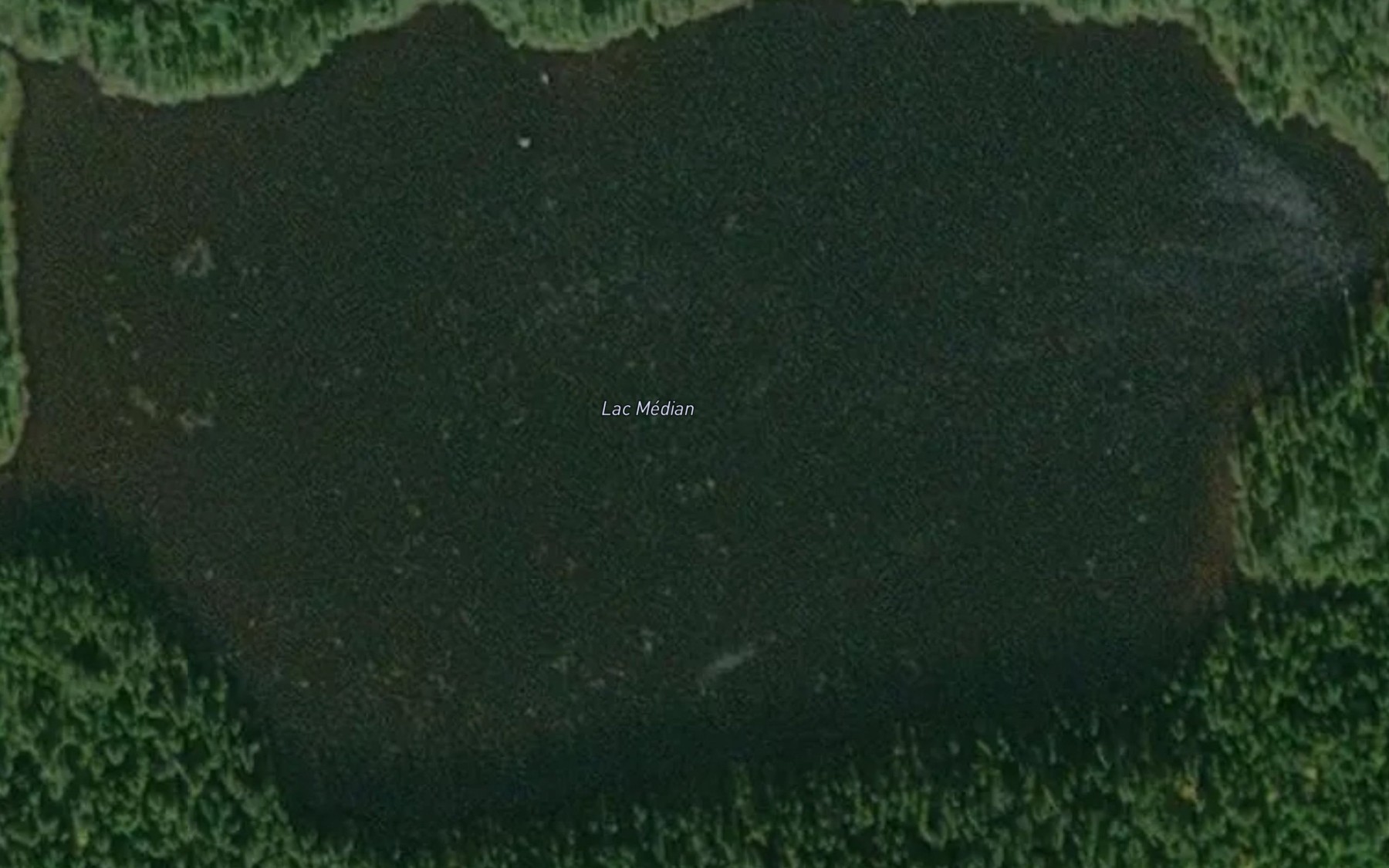 Satellite map of the Lac Median