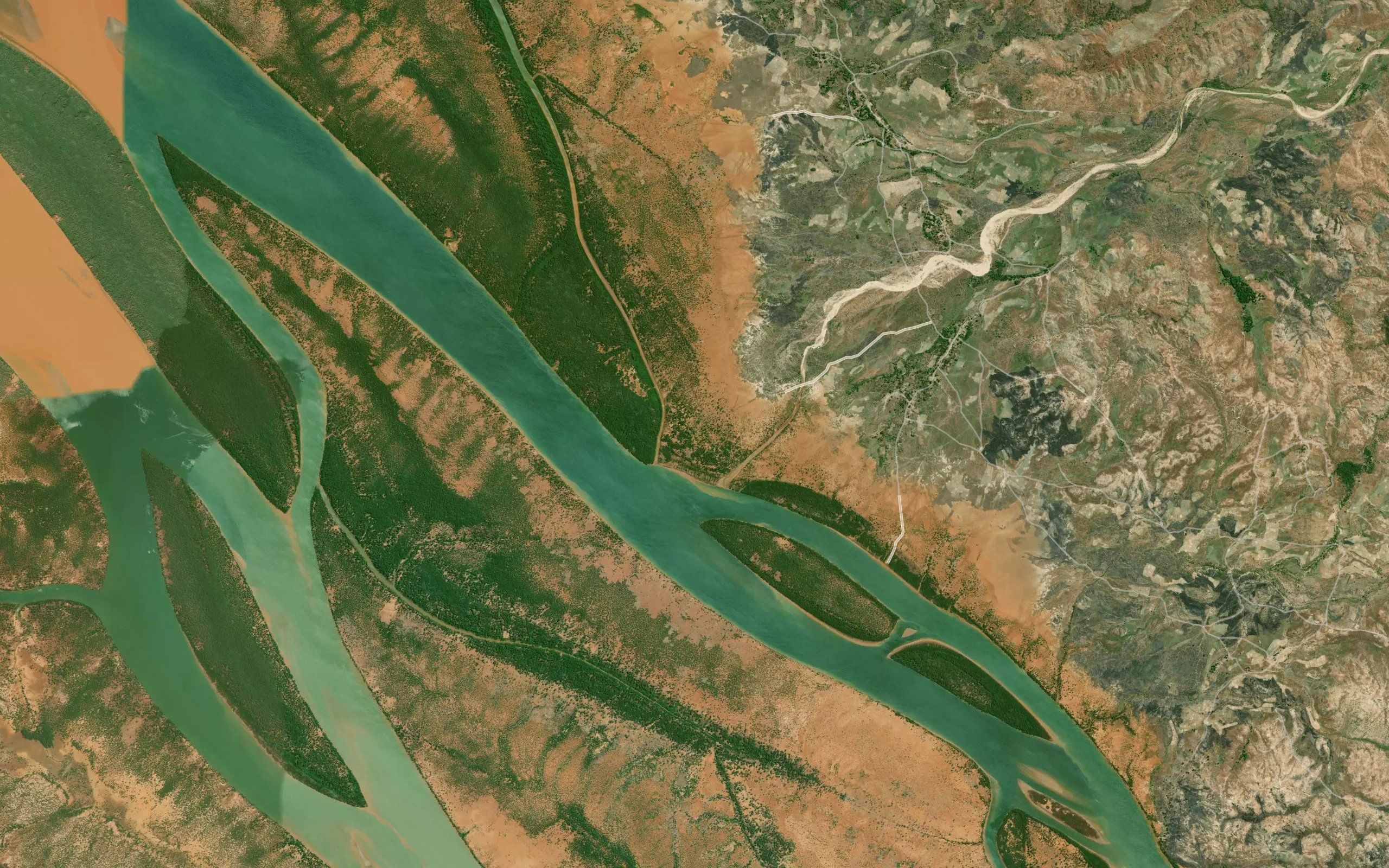 Vavaranoniberivotra Riviere