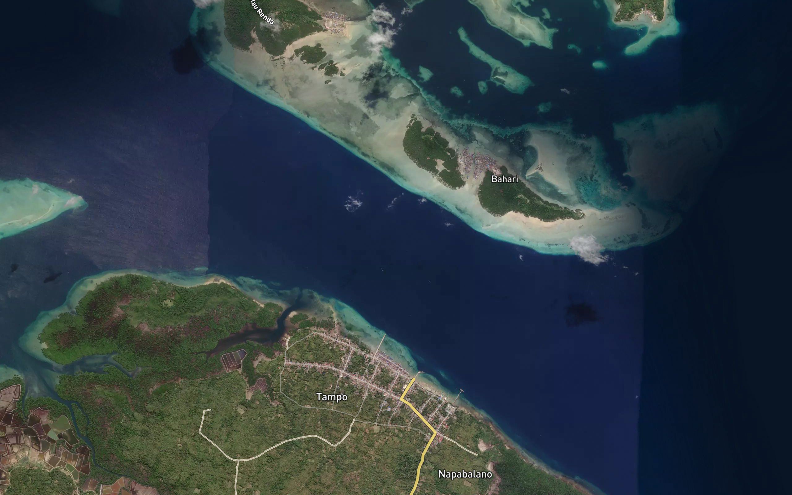 Selat Tampo