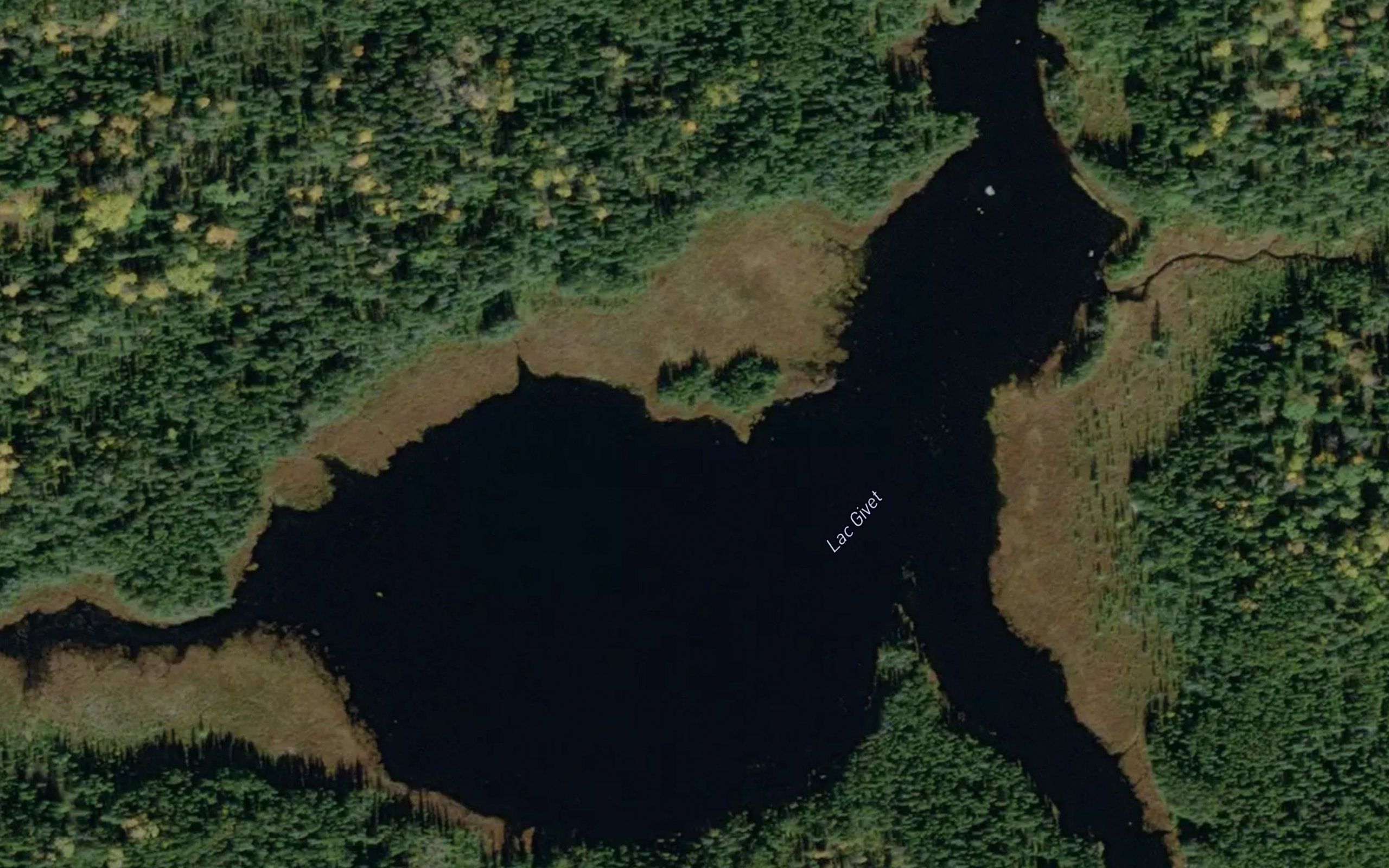 Lac Givet