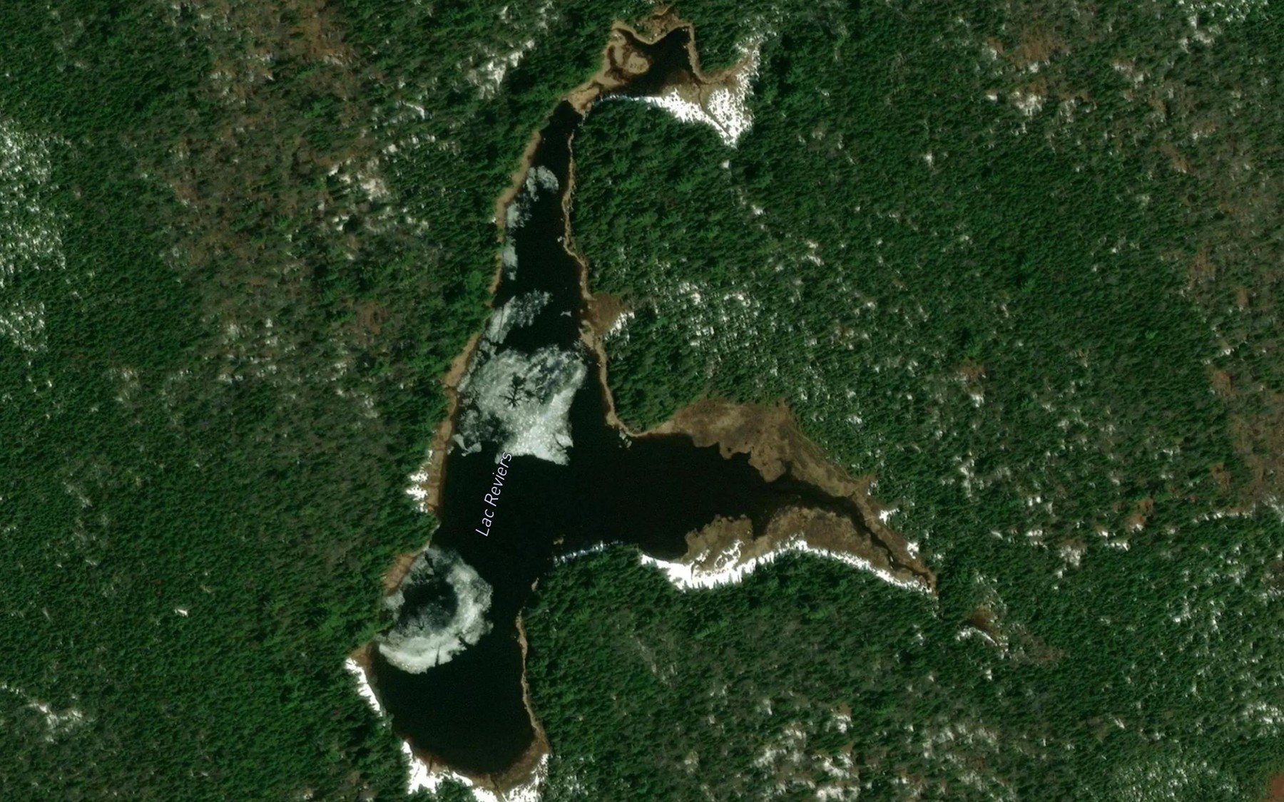 Satellite map of the Lac Reviers