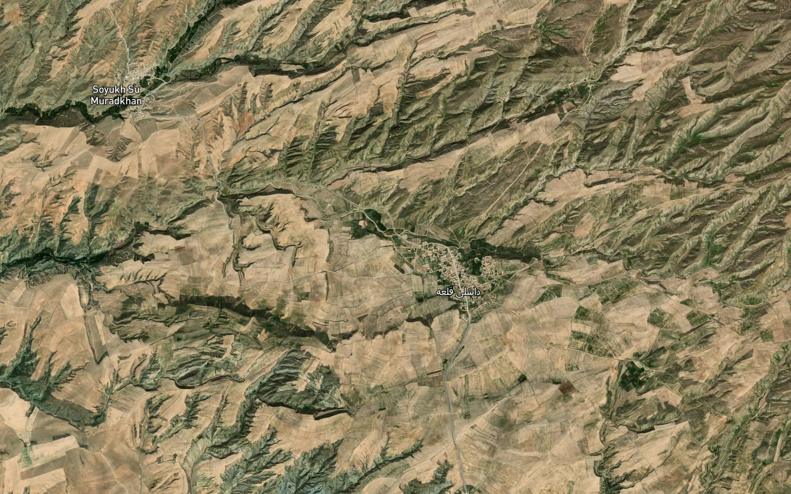 Cheshmeh-ye Sharafkhan