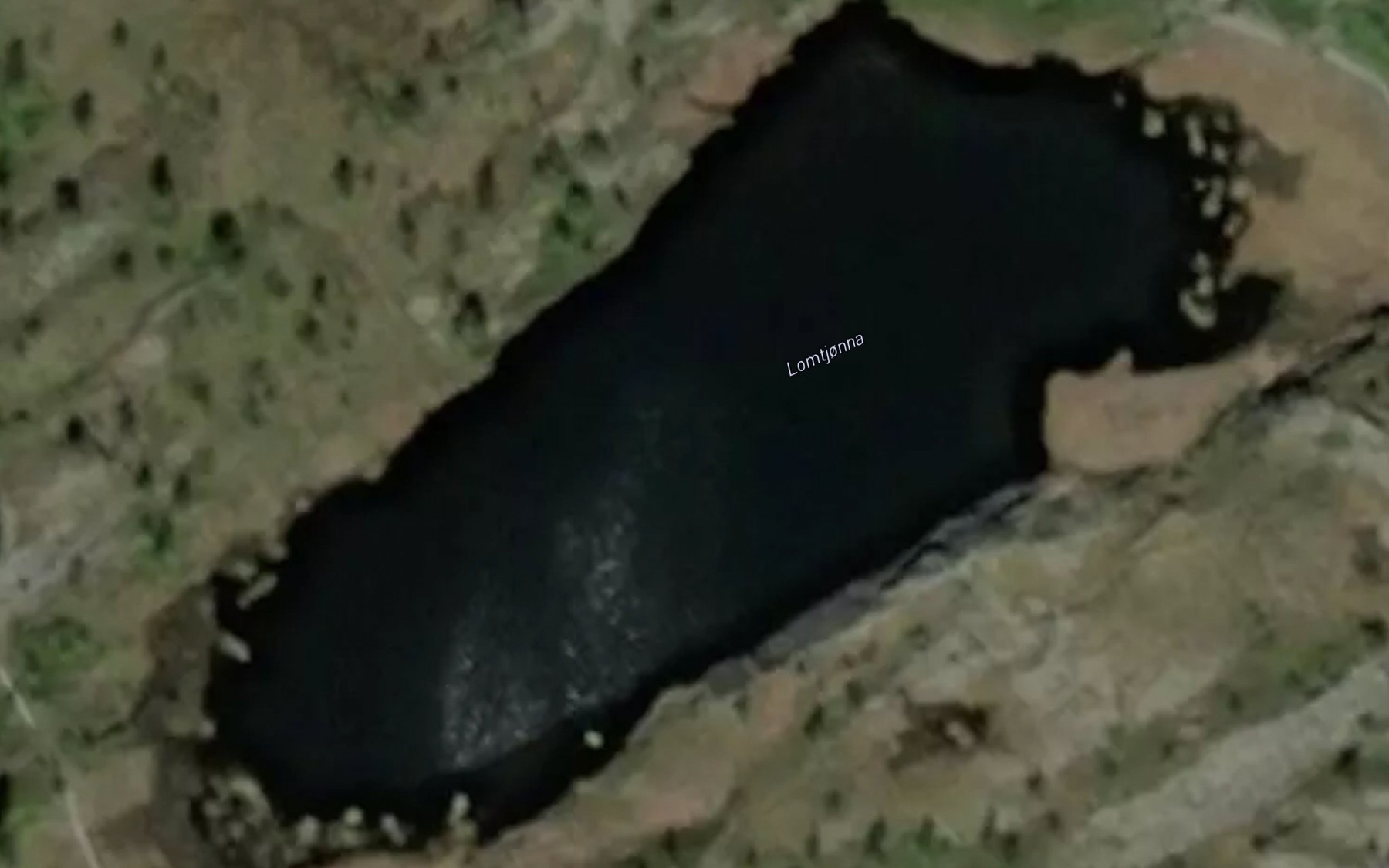 Satellite map of the Lomtjonna