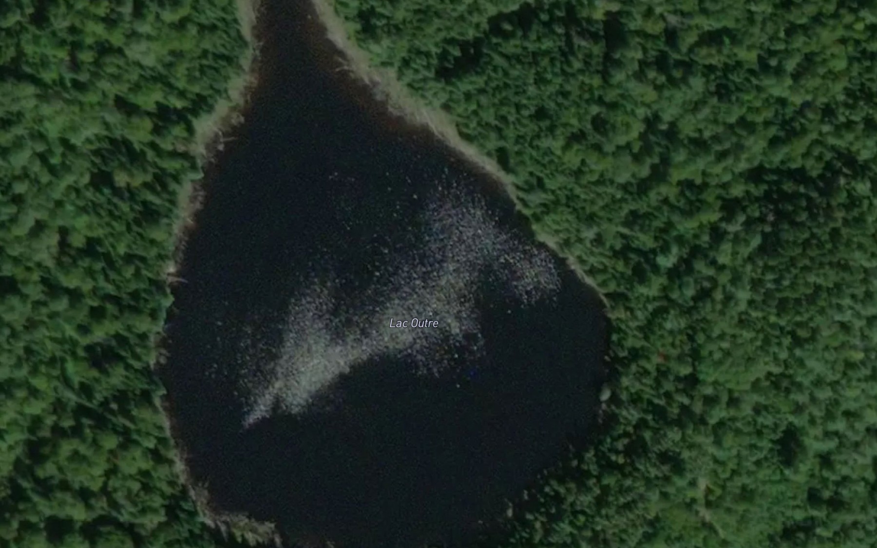Satellite map of the Lac Outre