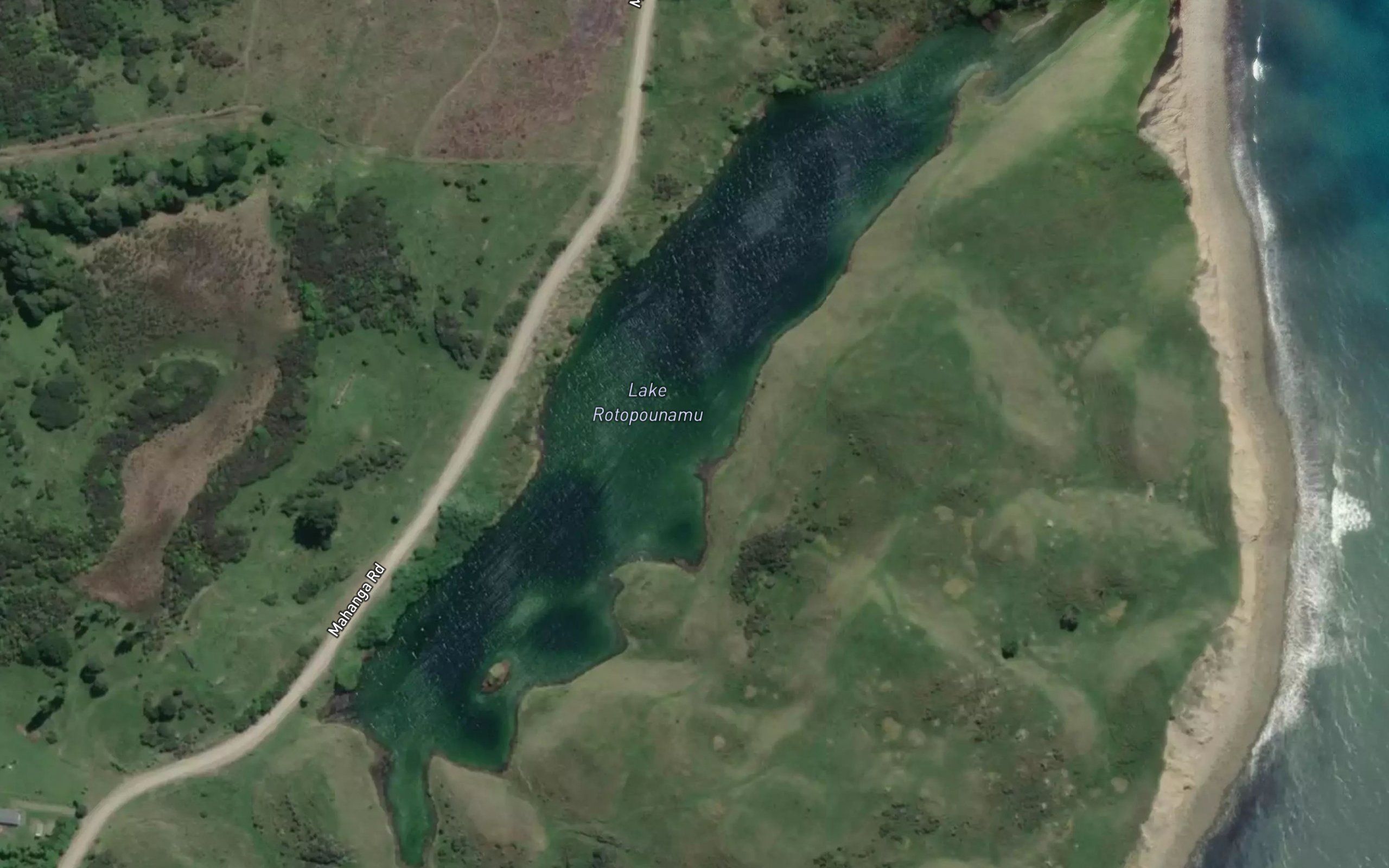 Lake Rotopounamu