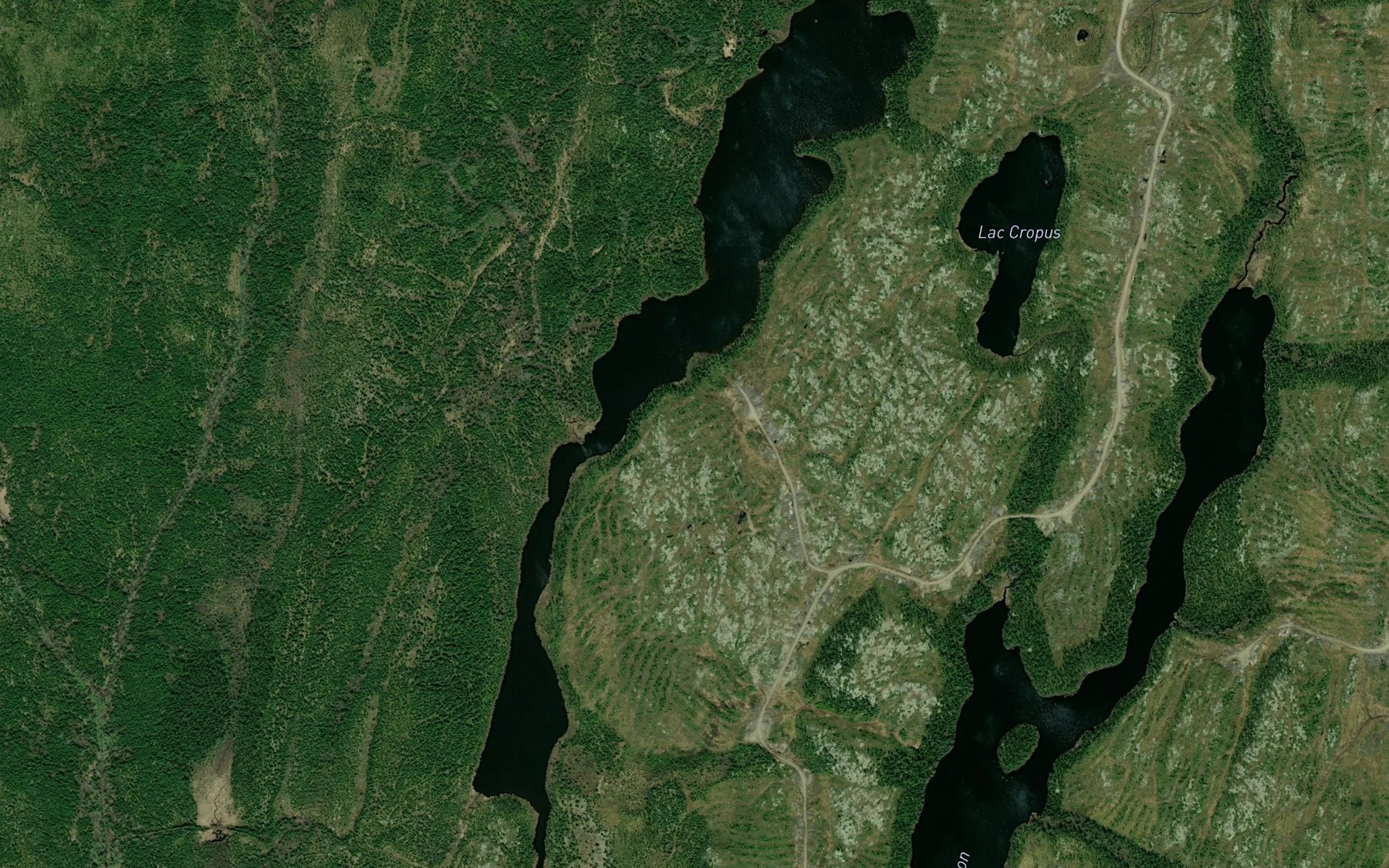 Satellite map of the Lac Cravate