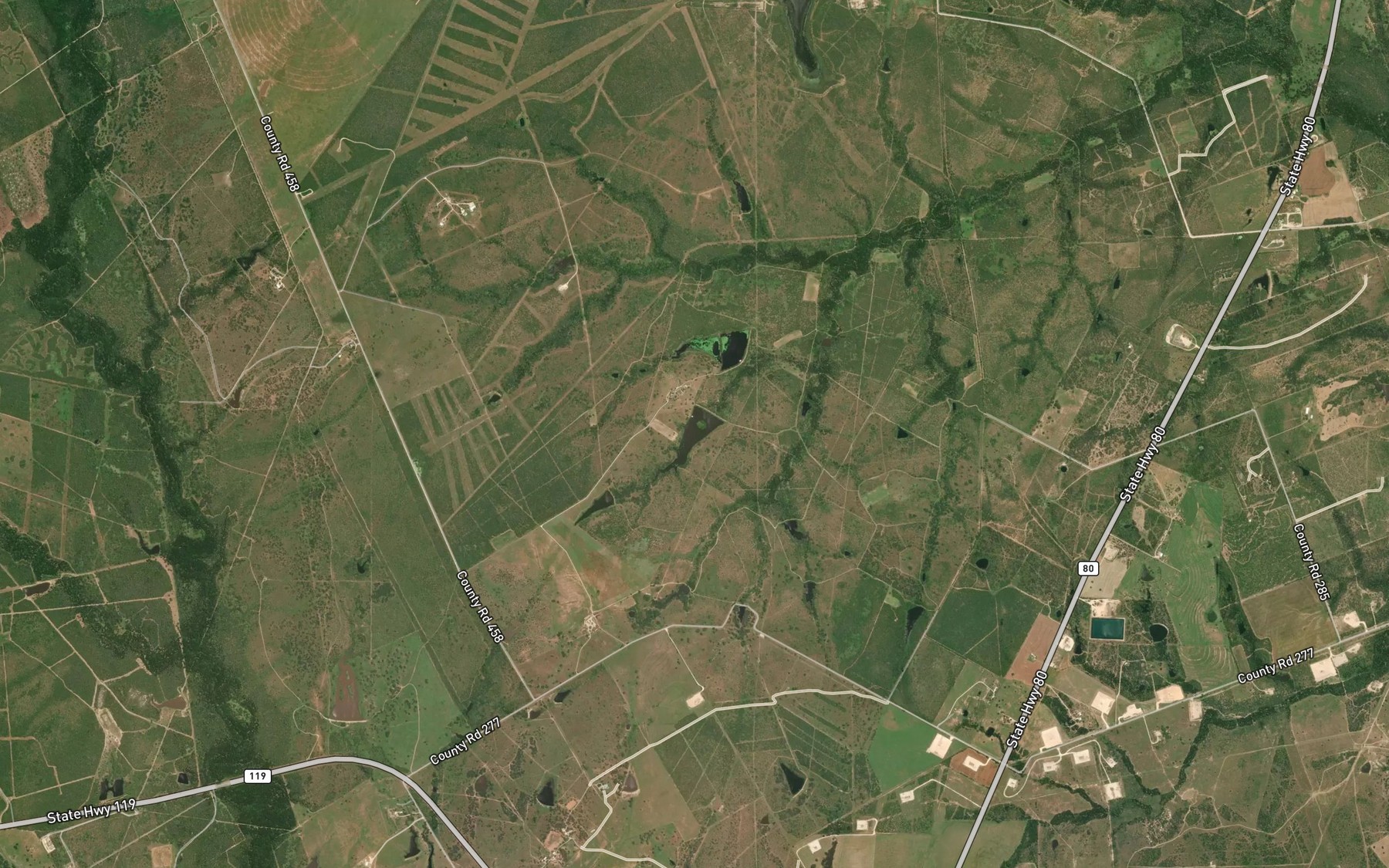 Satellite map of the El Negro Ranch Lake