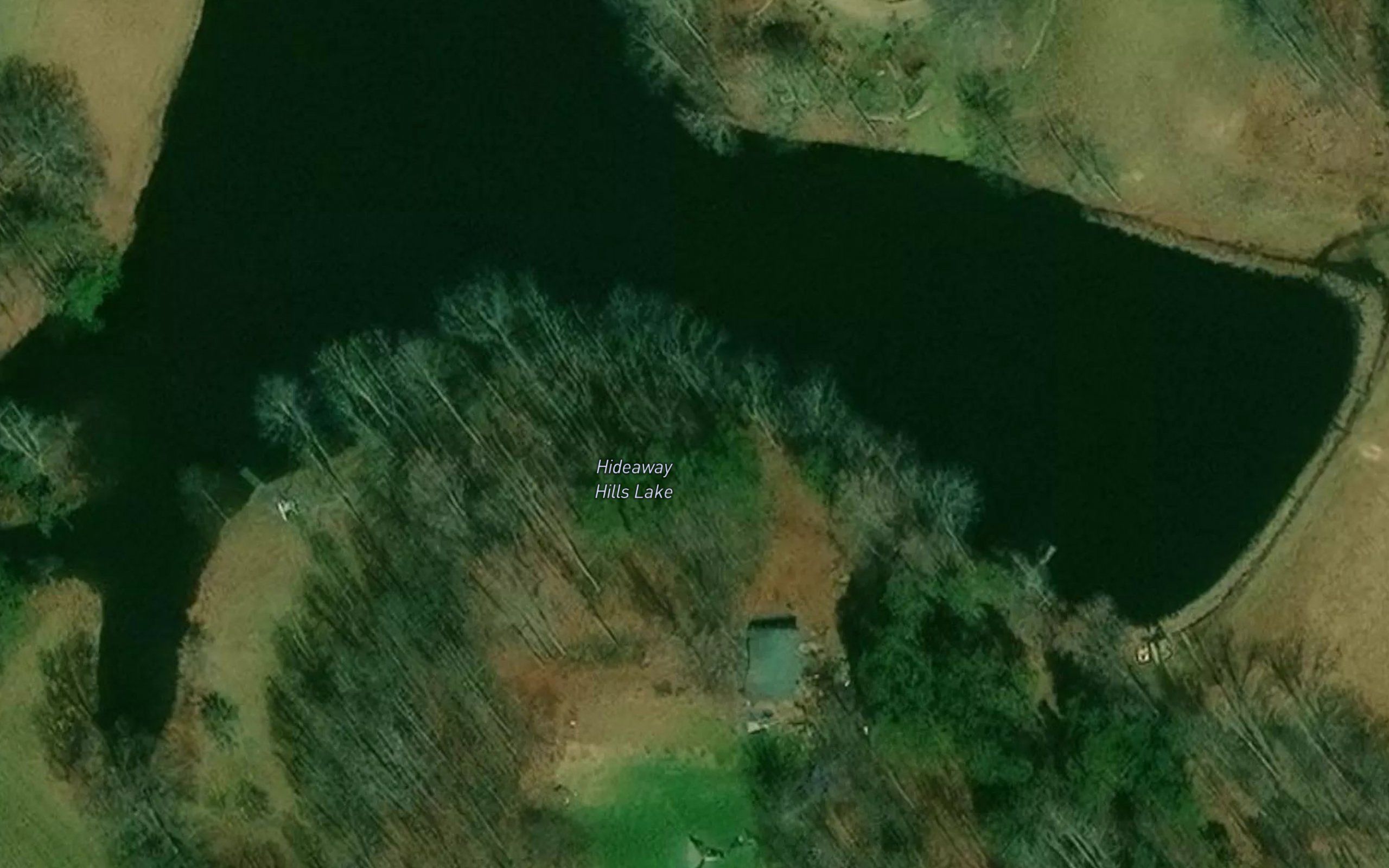 Hideaway Hills Lake