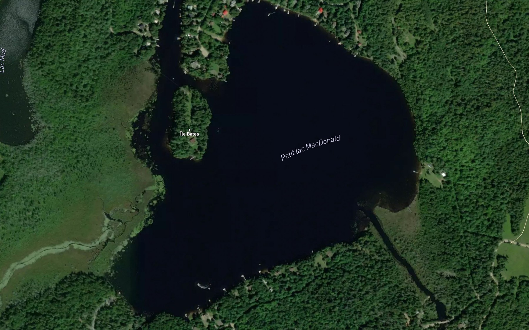 Satellite map of the Petit lac MacDonald