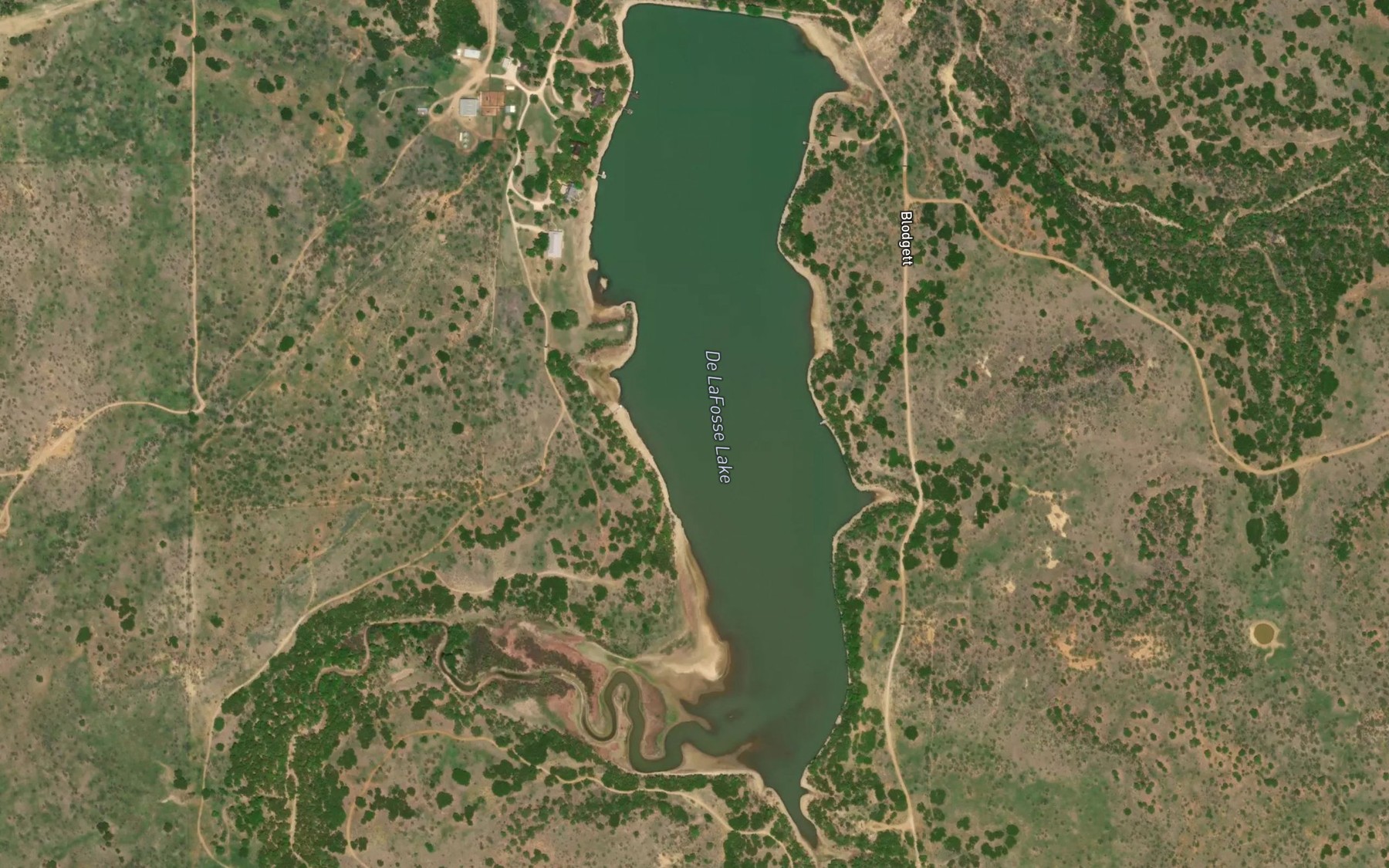 Satellite map of the De LaFosse Lake