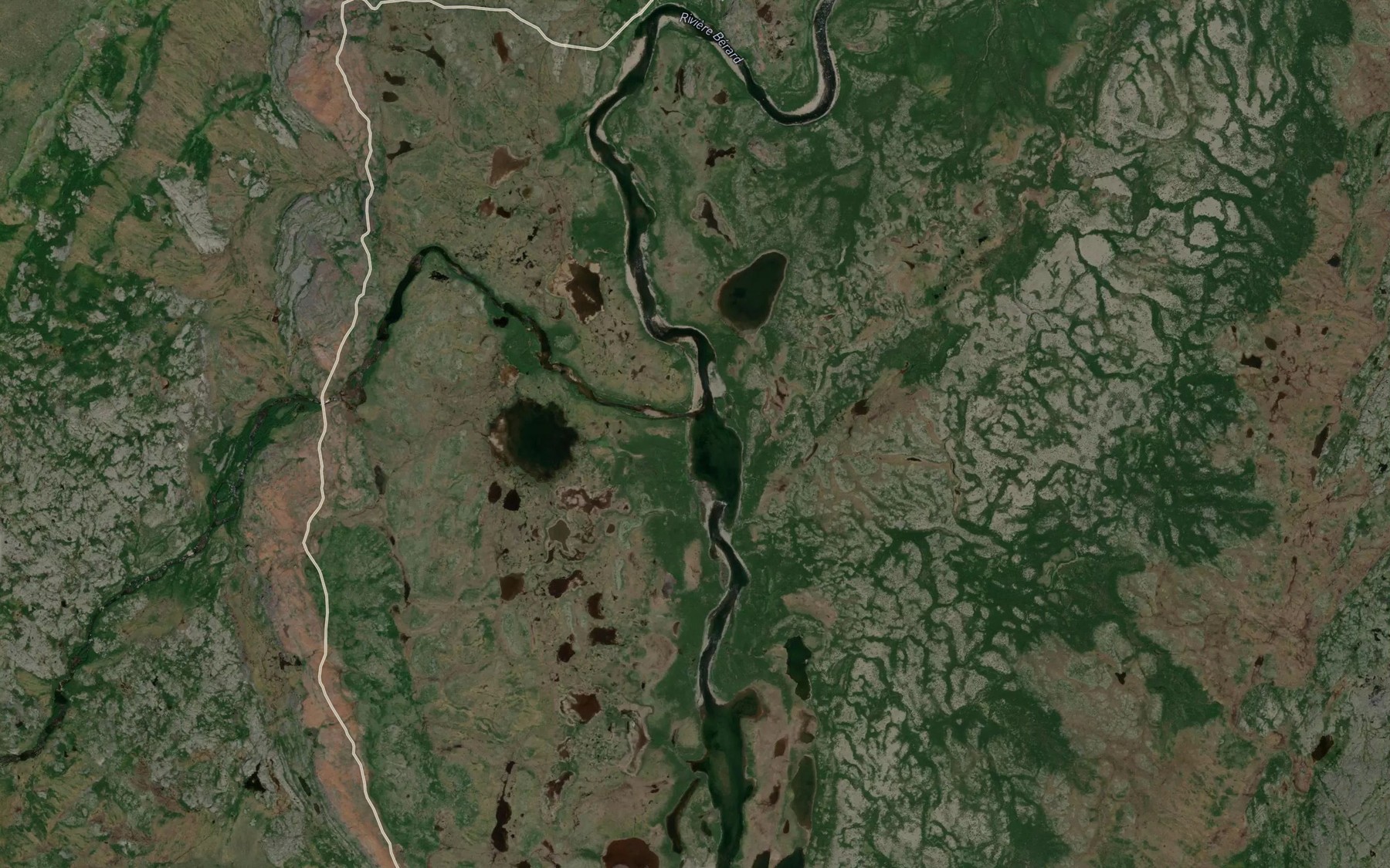 Satellite map of the Petit lac Qamanikallak