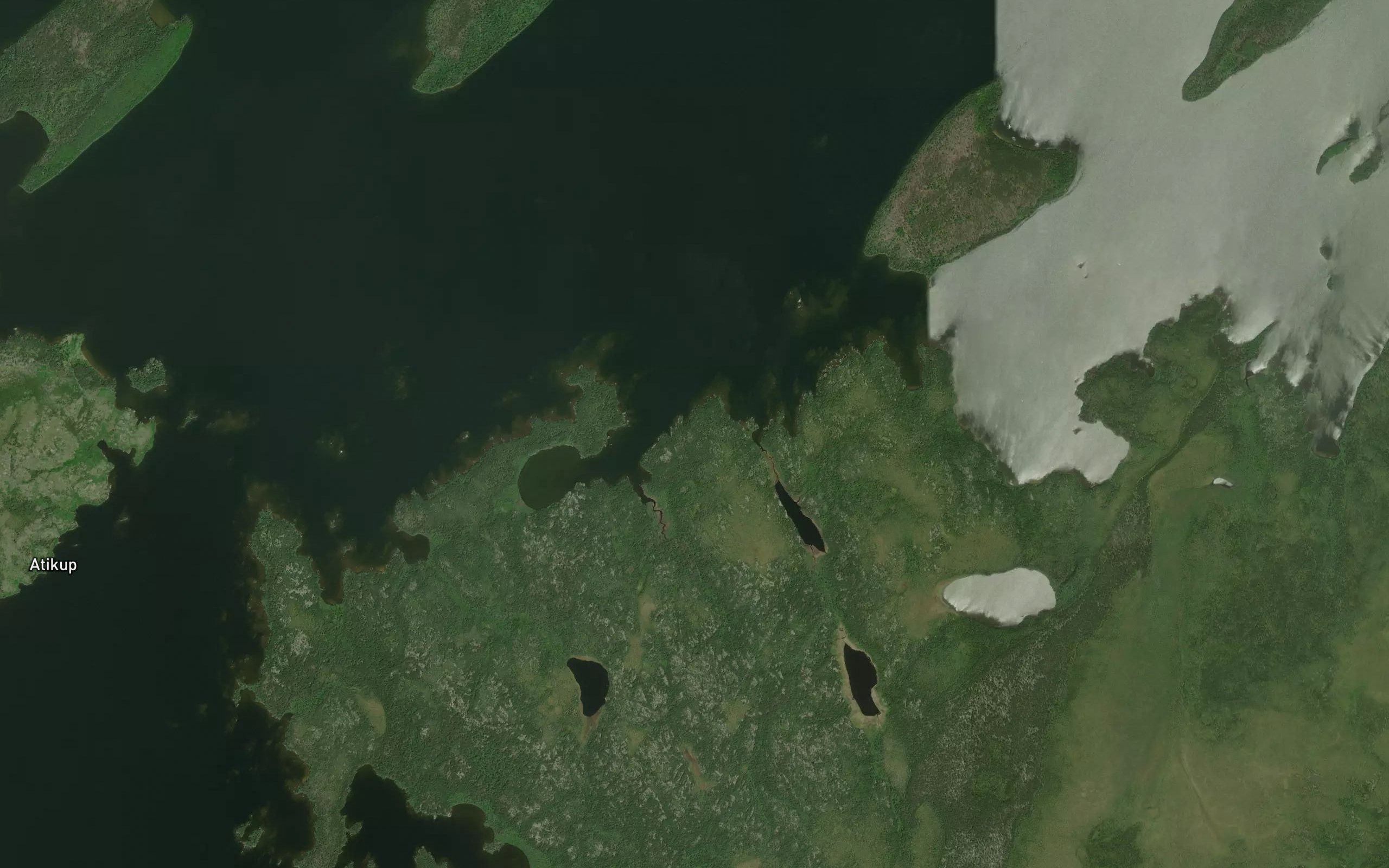 North Caribou Lake