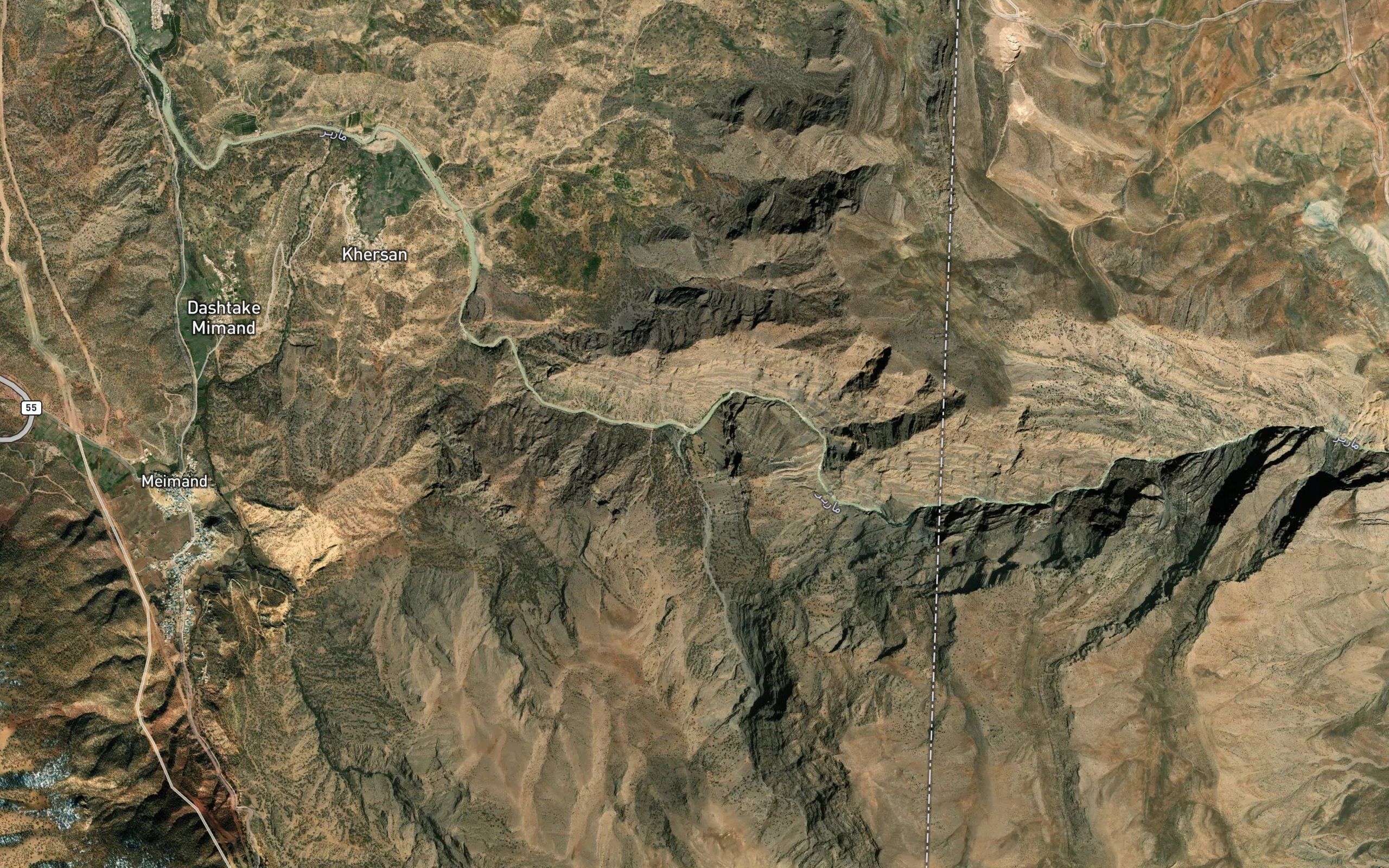 Rudkhaneh-ye Mar Bor
