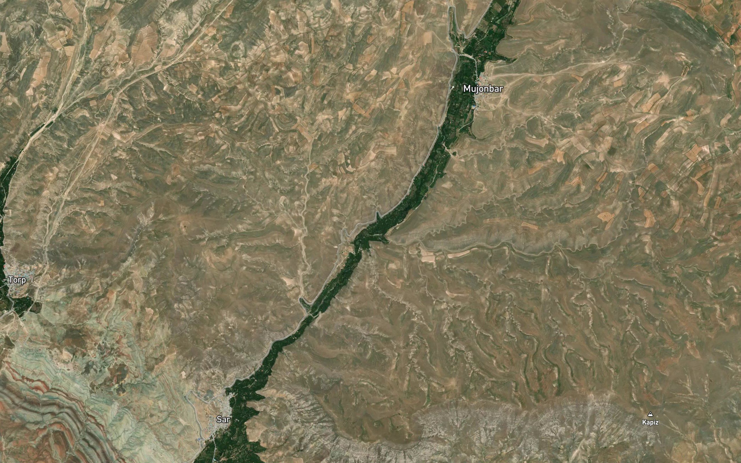 Rudkhaneh-ye Munjobar Chay