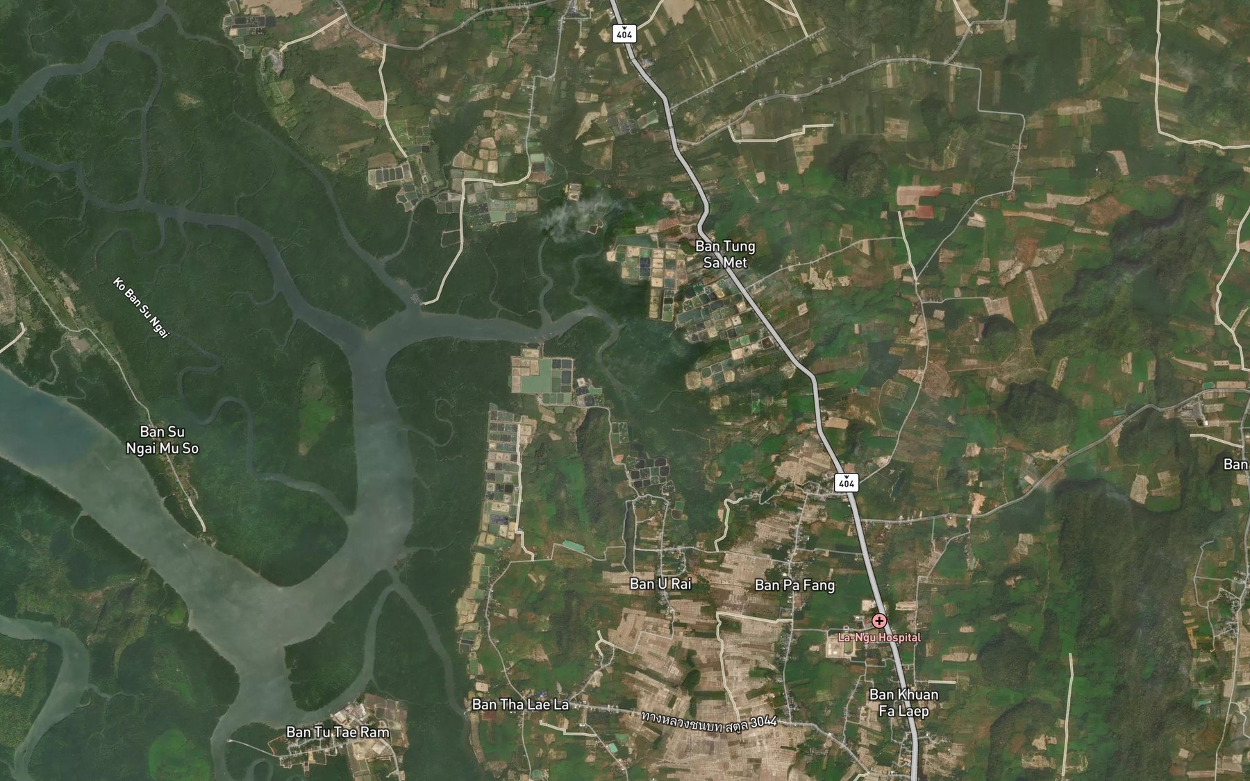 Satellite map of the Khlong Phan Yao