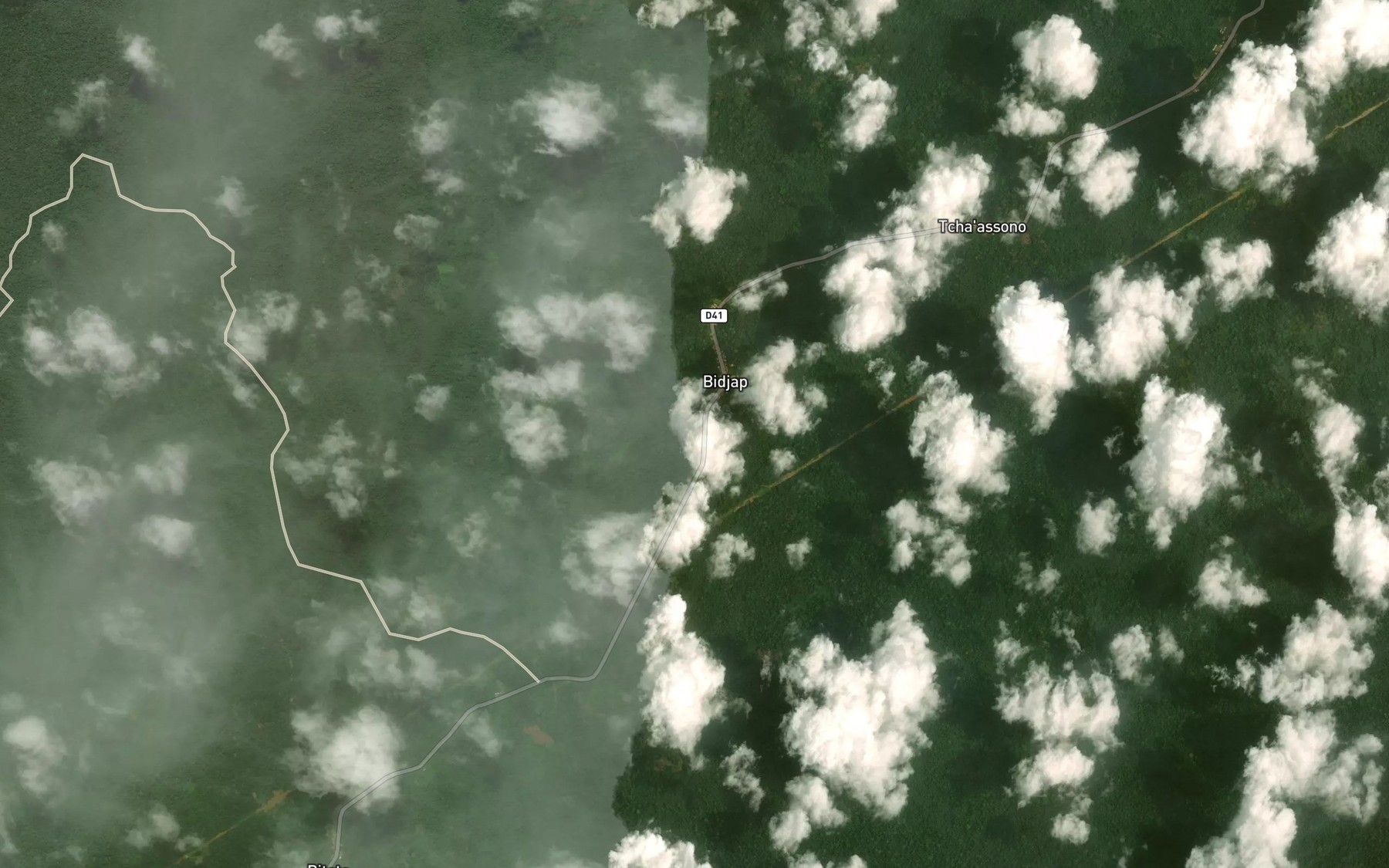Satellite map of the Mfoumou