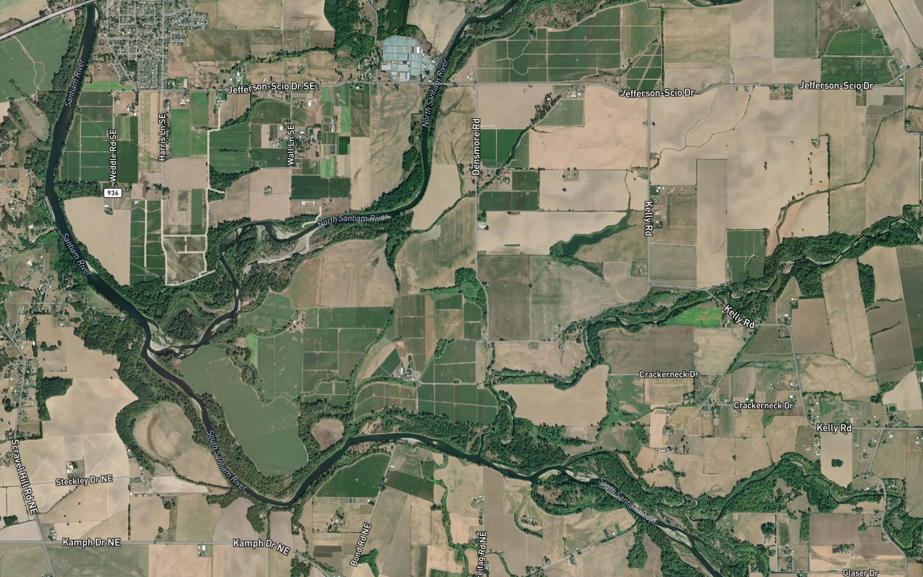 Satellite map of the Fennell Lake