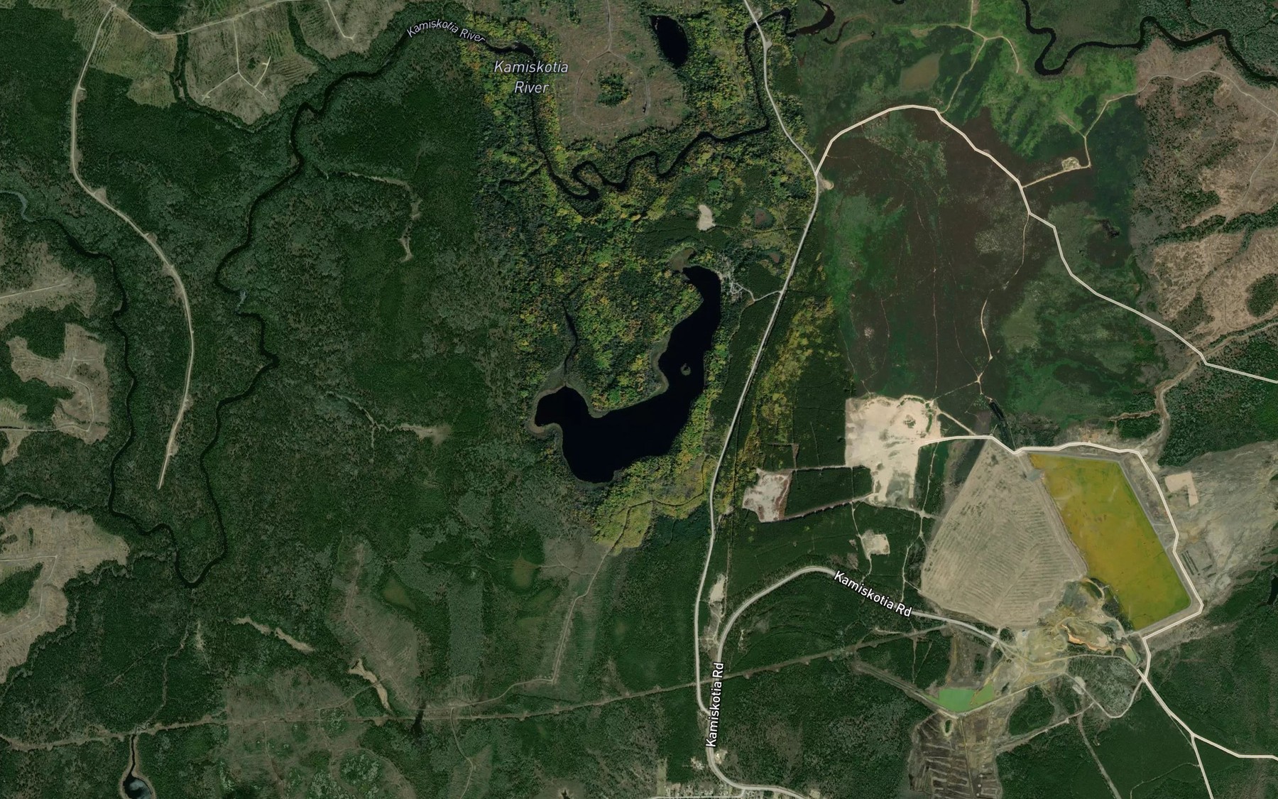 Satellite map of the Halfmoon Lake