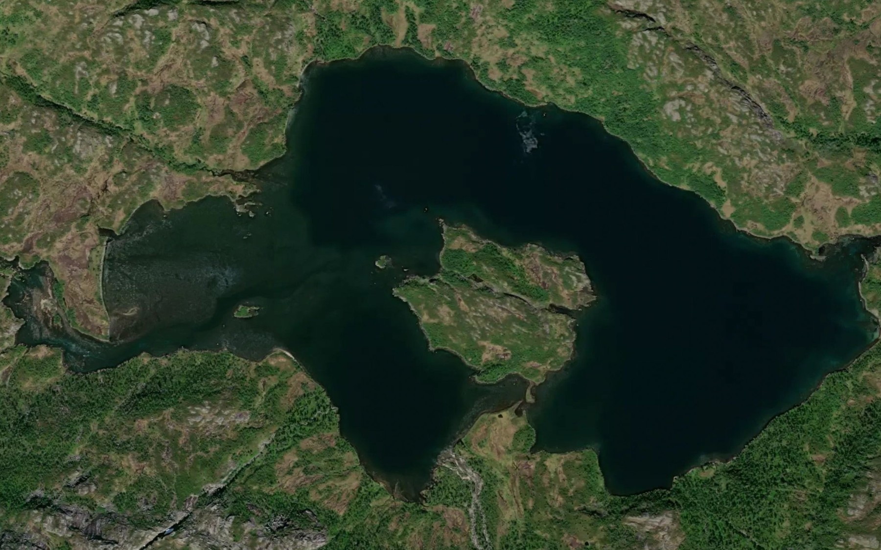 Satellite map of the Store Holmvatnet