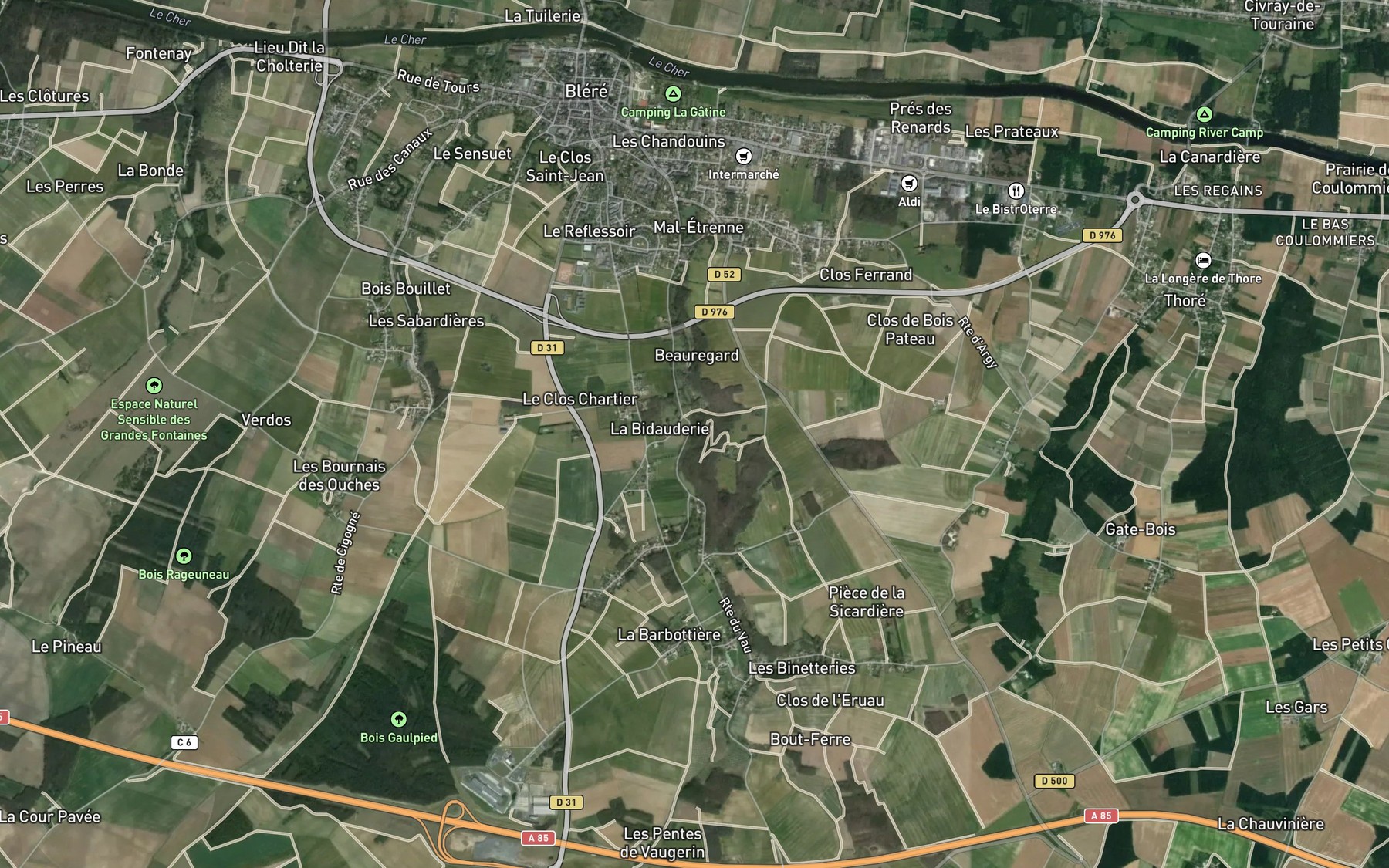 Satellite map of the Vaugerin