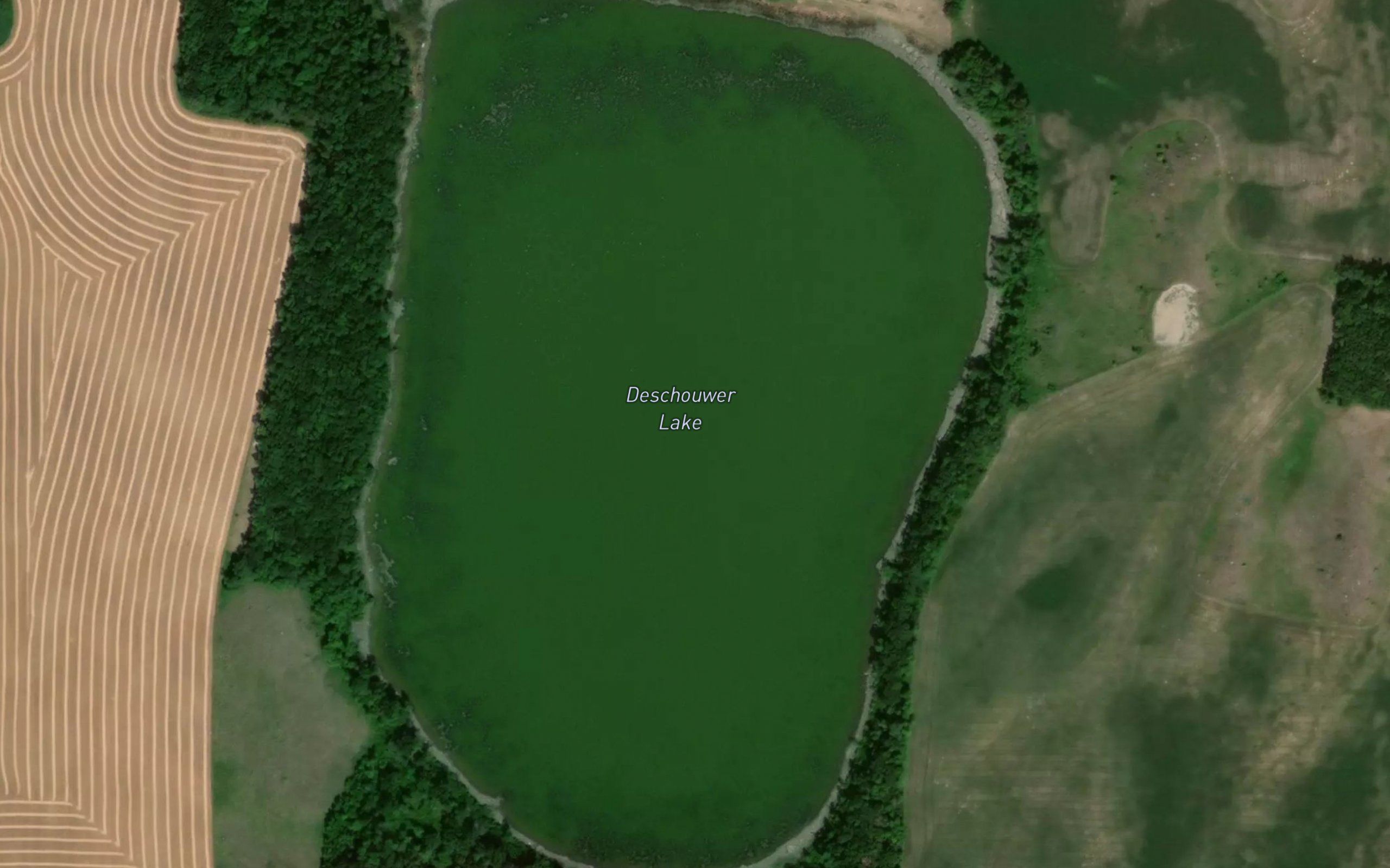 Deschouwer Lake
