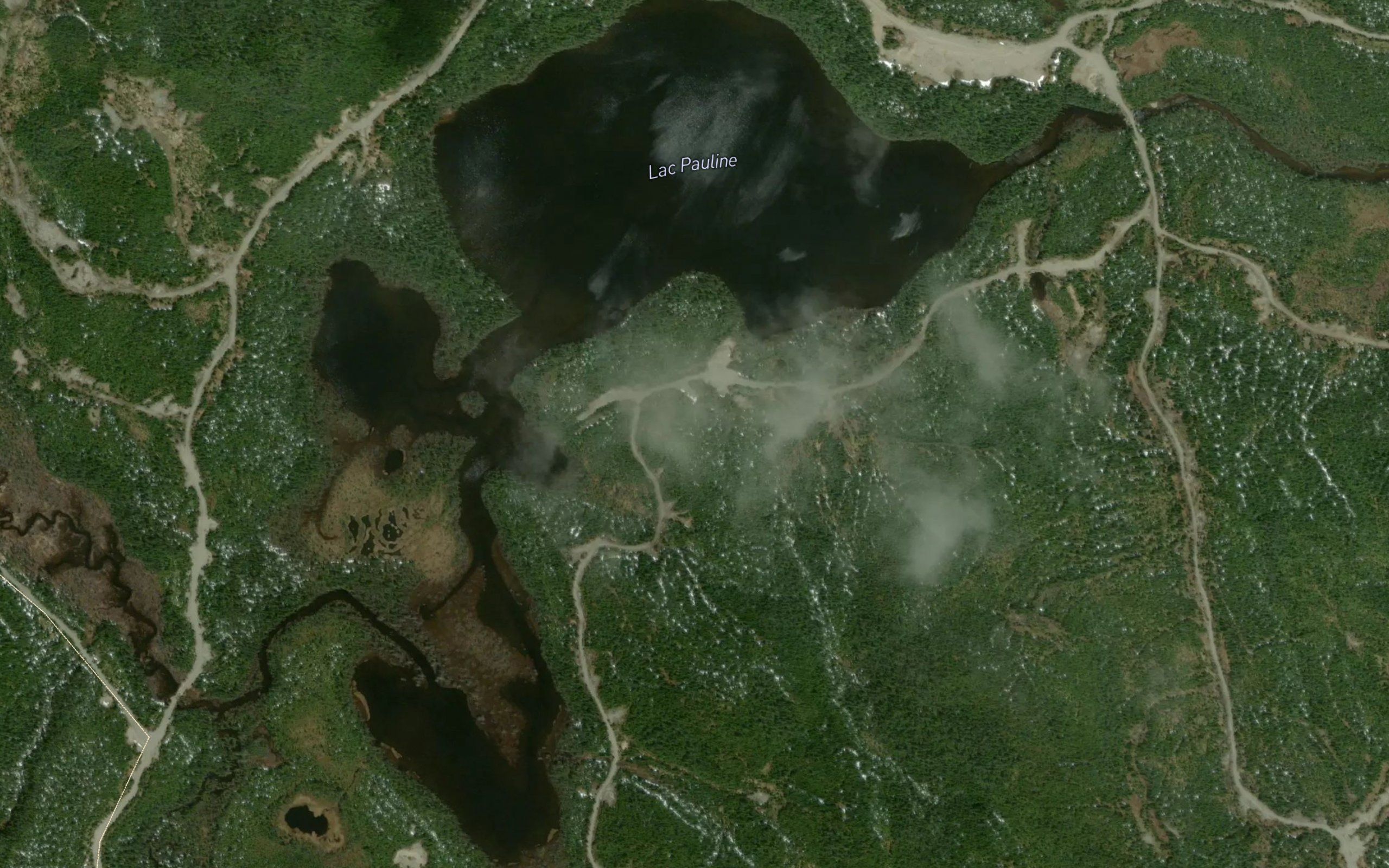 Lac Pauline