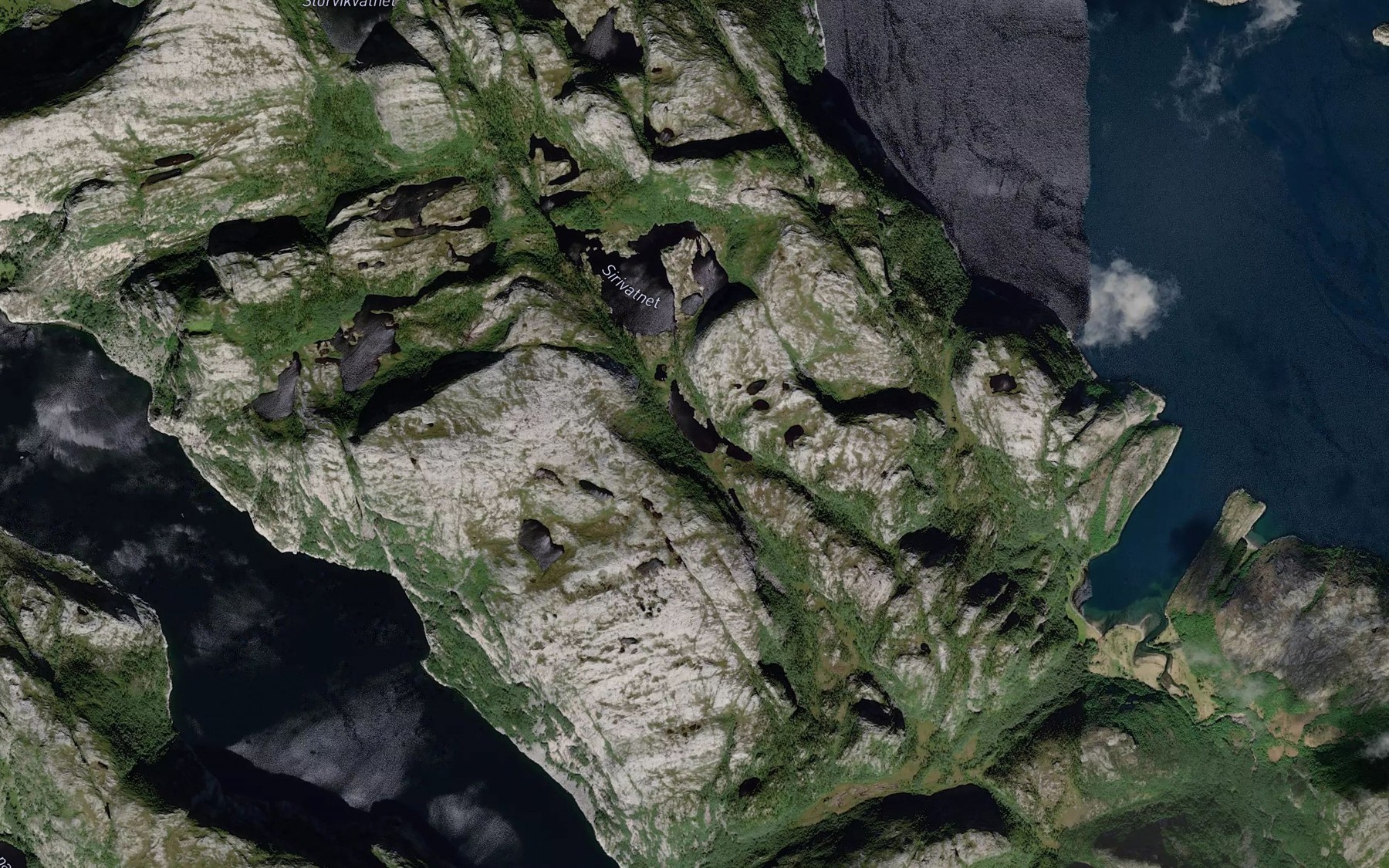 Satellite map of the Tommerskardvatnet