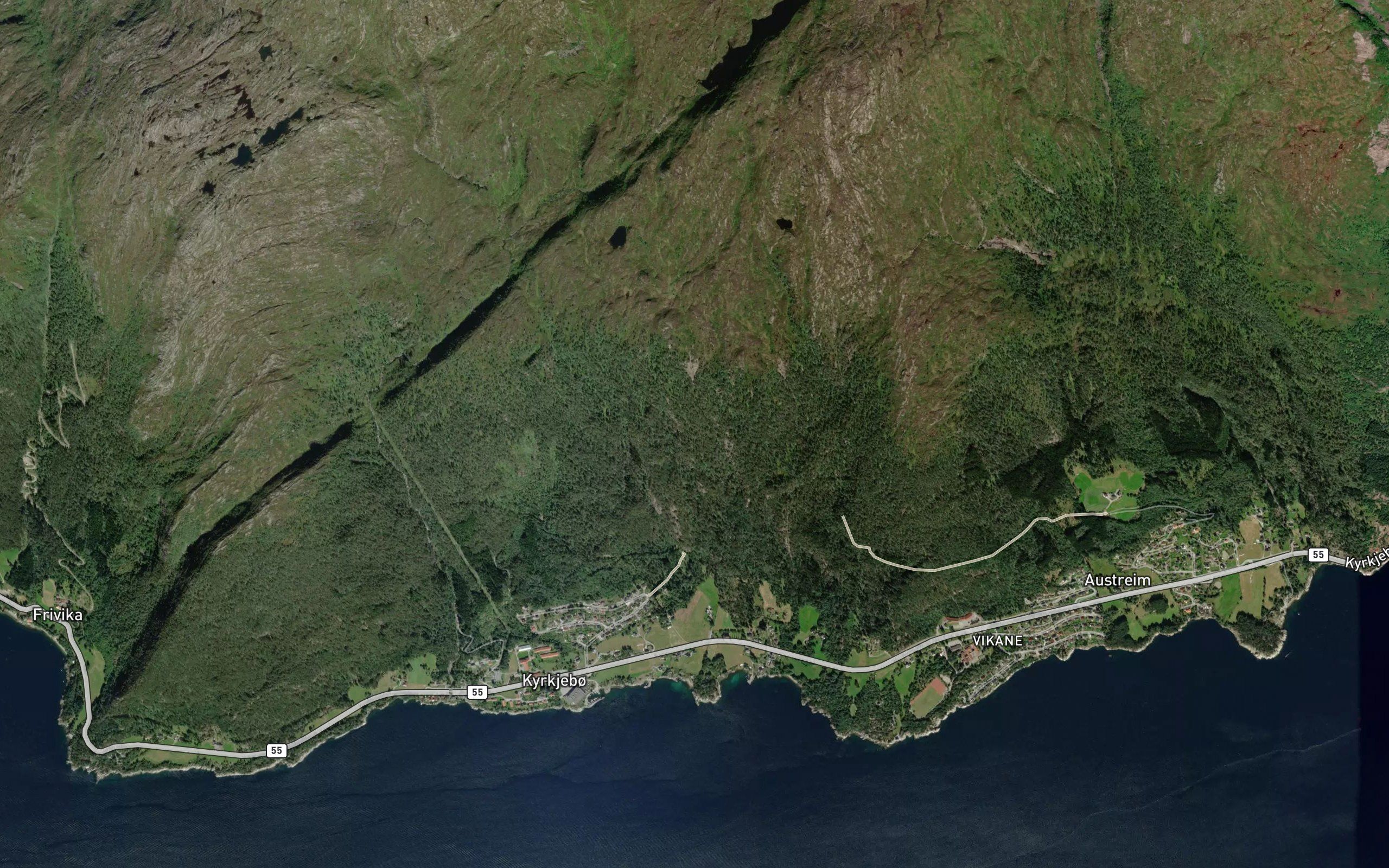 Tverrelvane