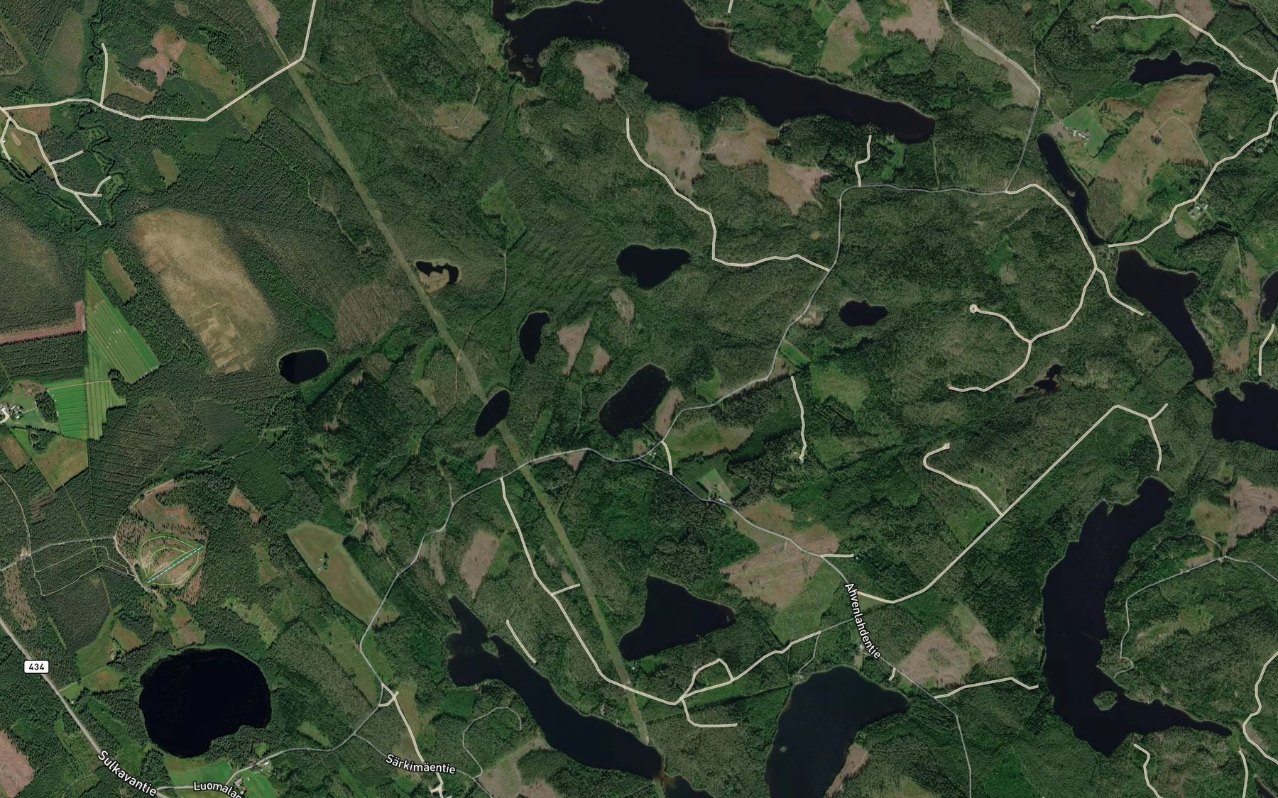 Satellite map of the Suuri Karsikkolampi