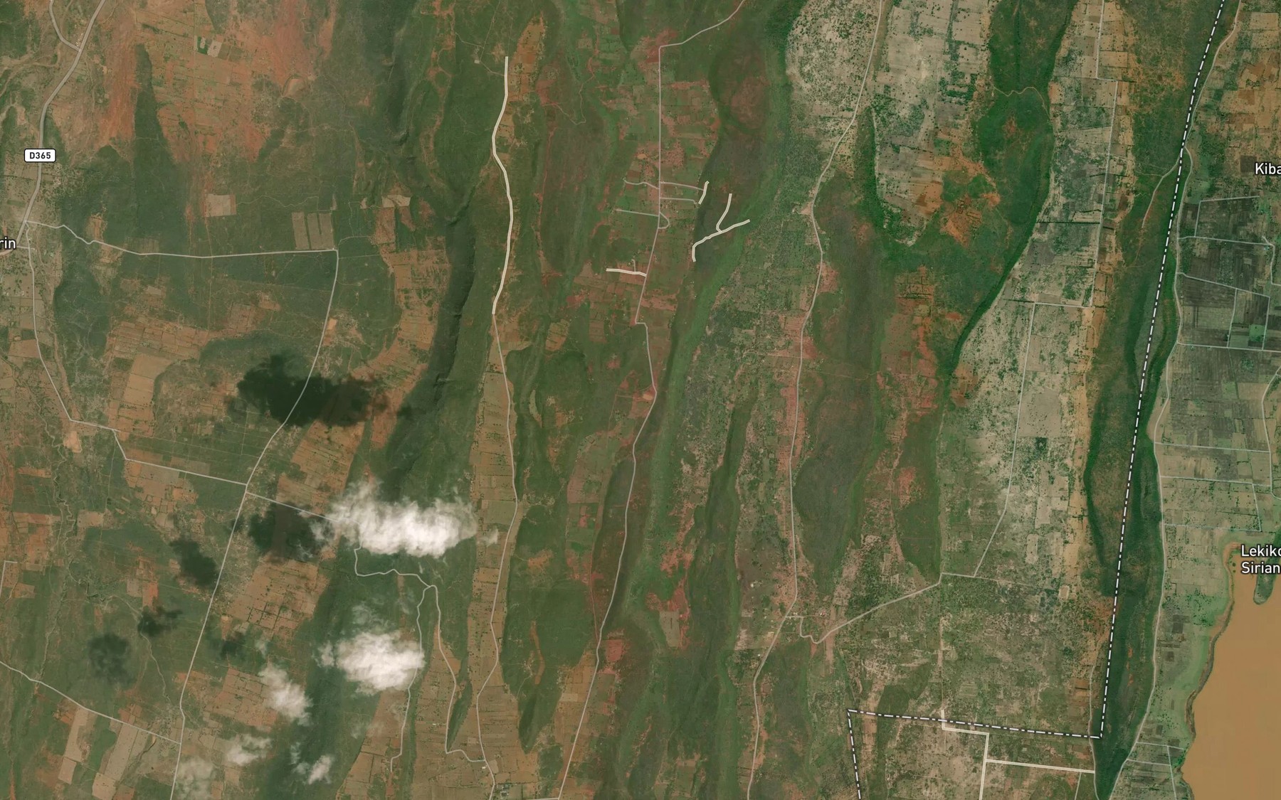 Satellite map of the Chemiek Dam