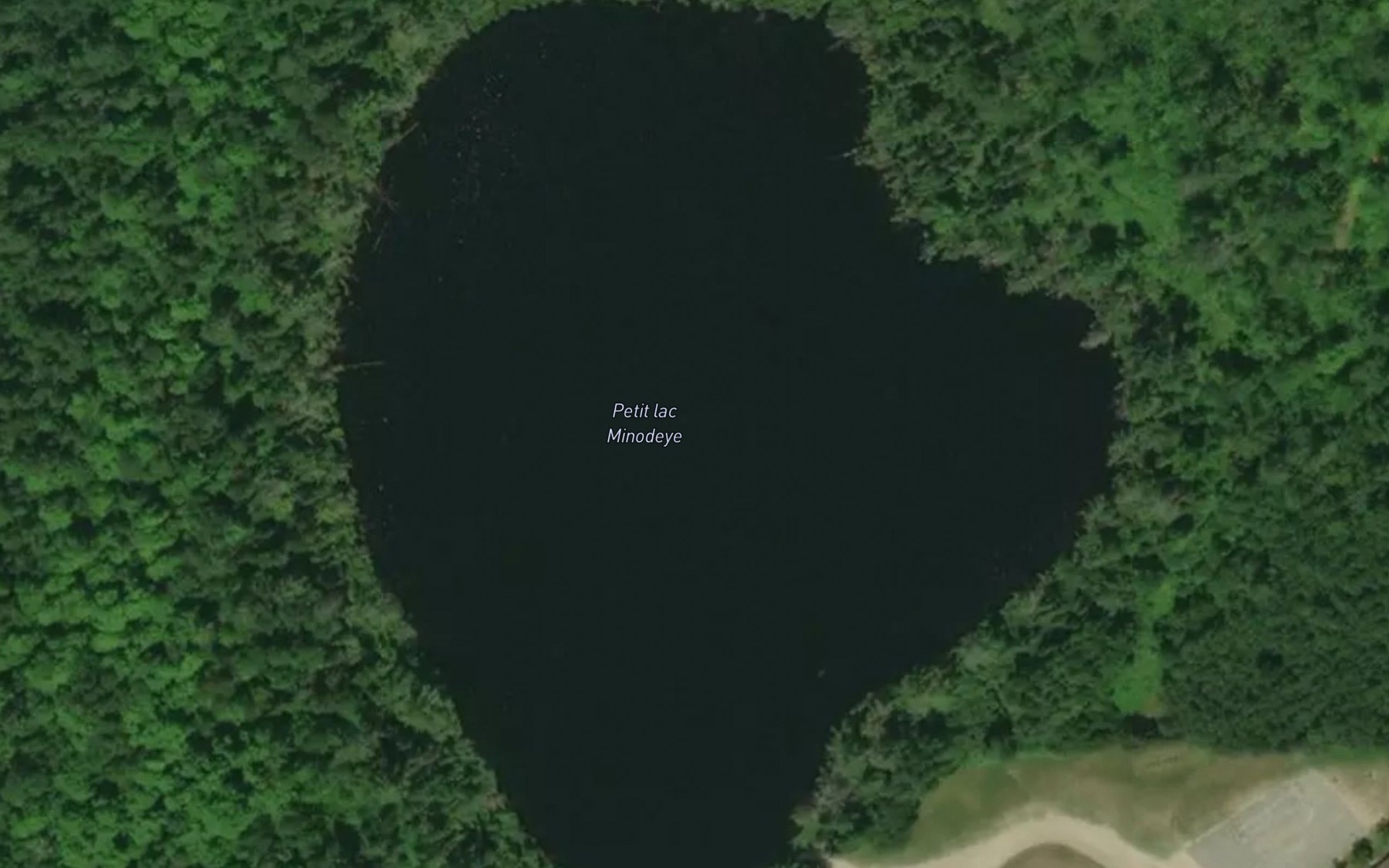 Satellite map of the Petit lac Minodeye