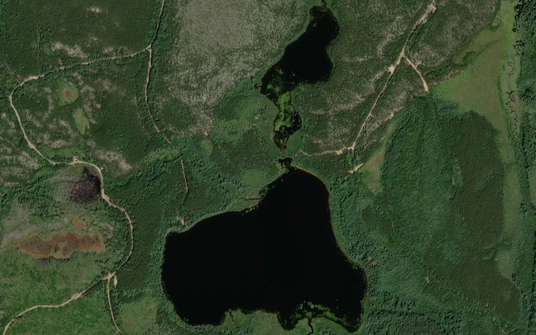 Satellite map of the Lac Piege