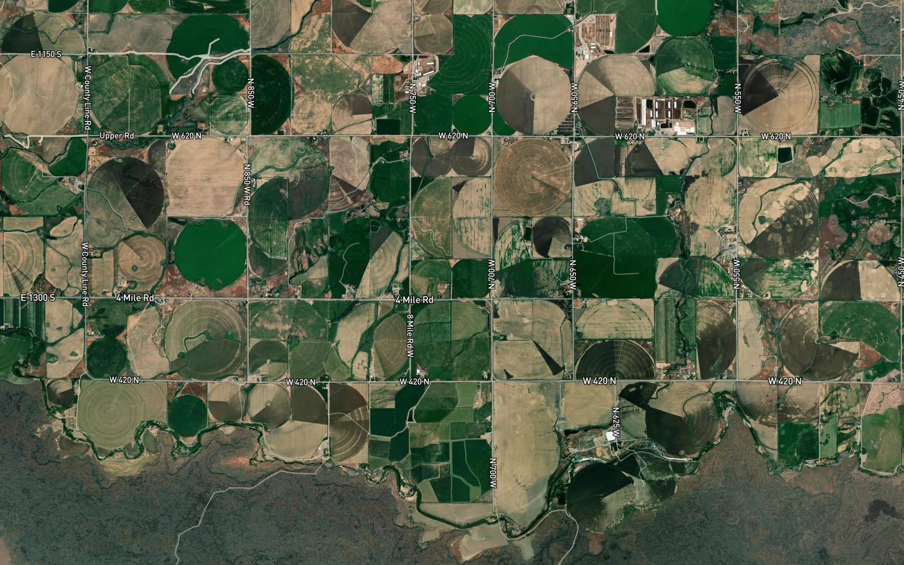 Satellite map of the Lateral 916C1A