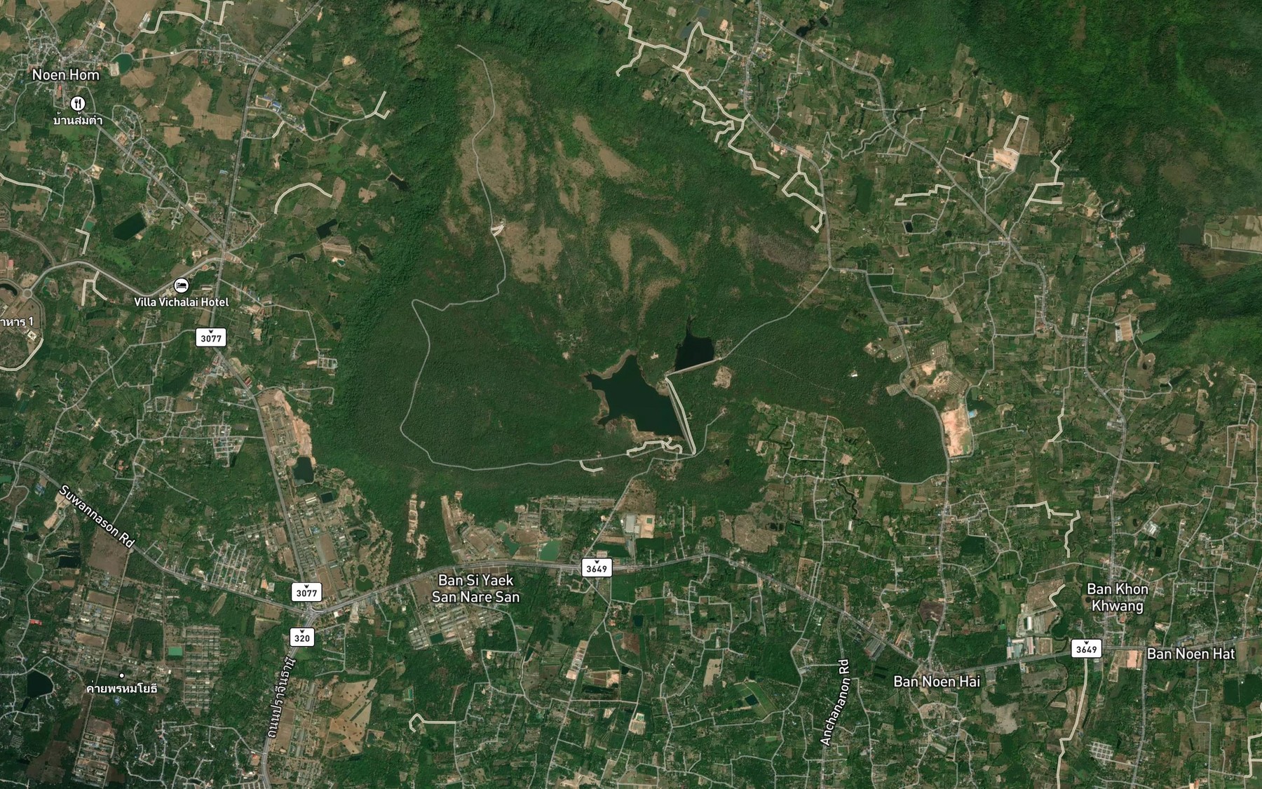 Satellite map of the Ang Kep Nam Khai Chakkraphong