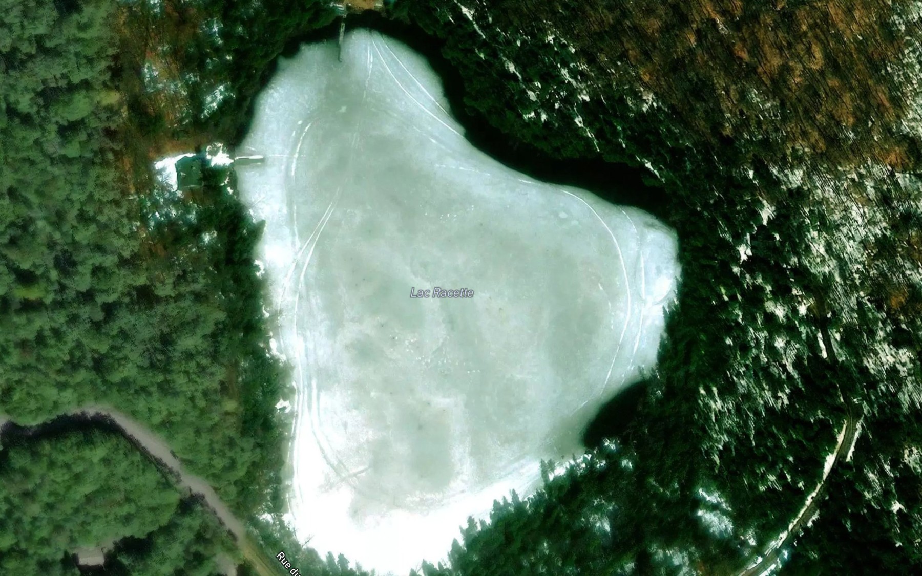 Satellite map of the Lac Racette