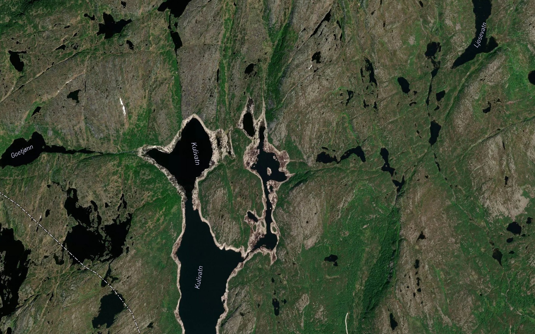 Satellite map of the Piggstolvatnet