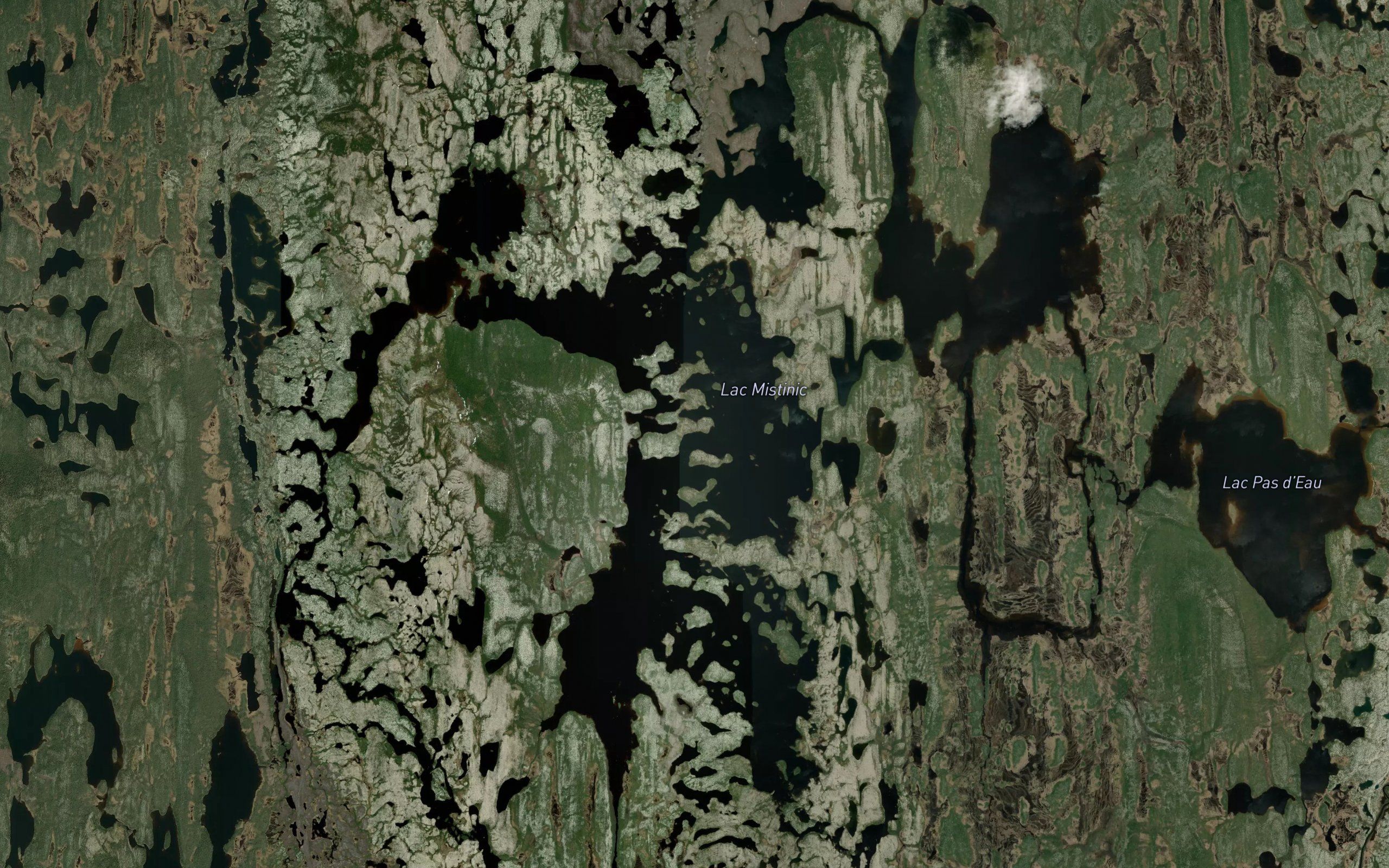 Lac Mistinic