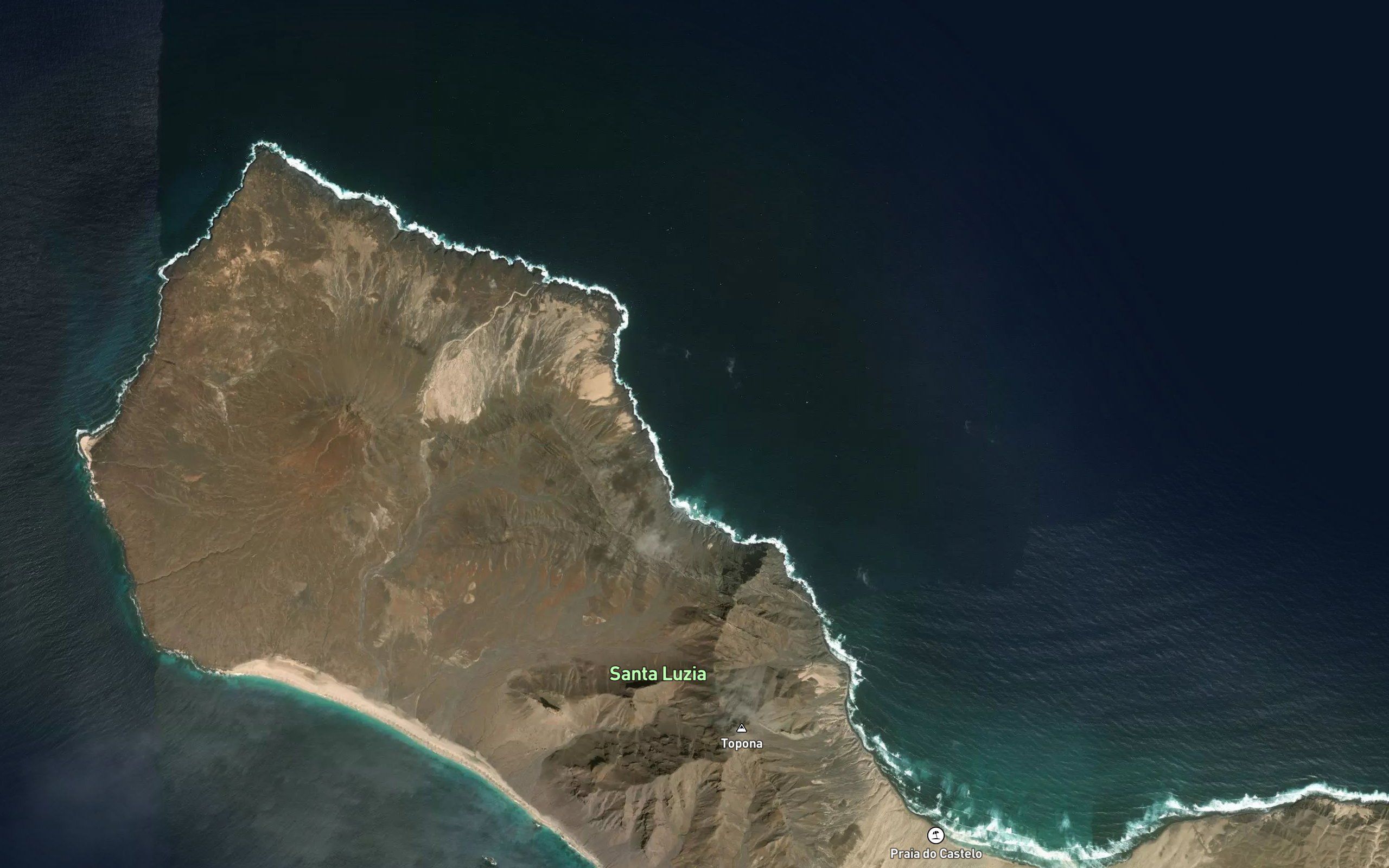 Grande Caladouro Bay