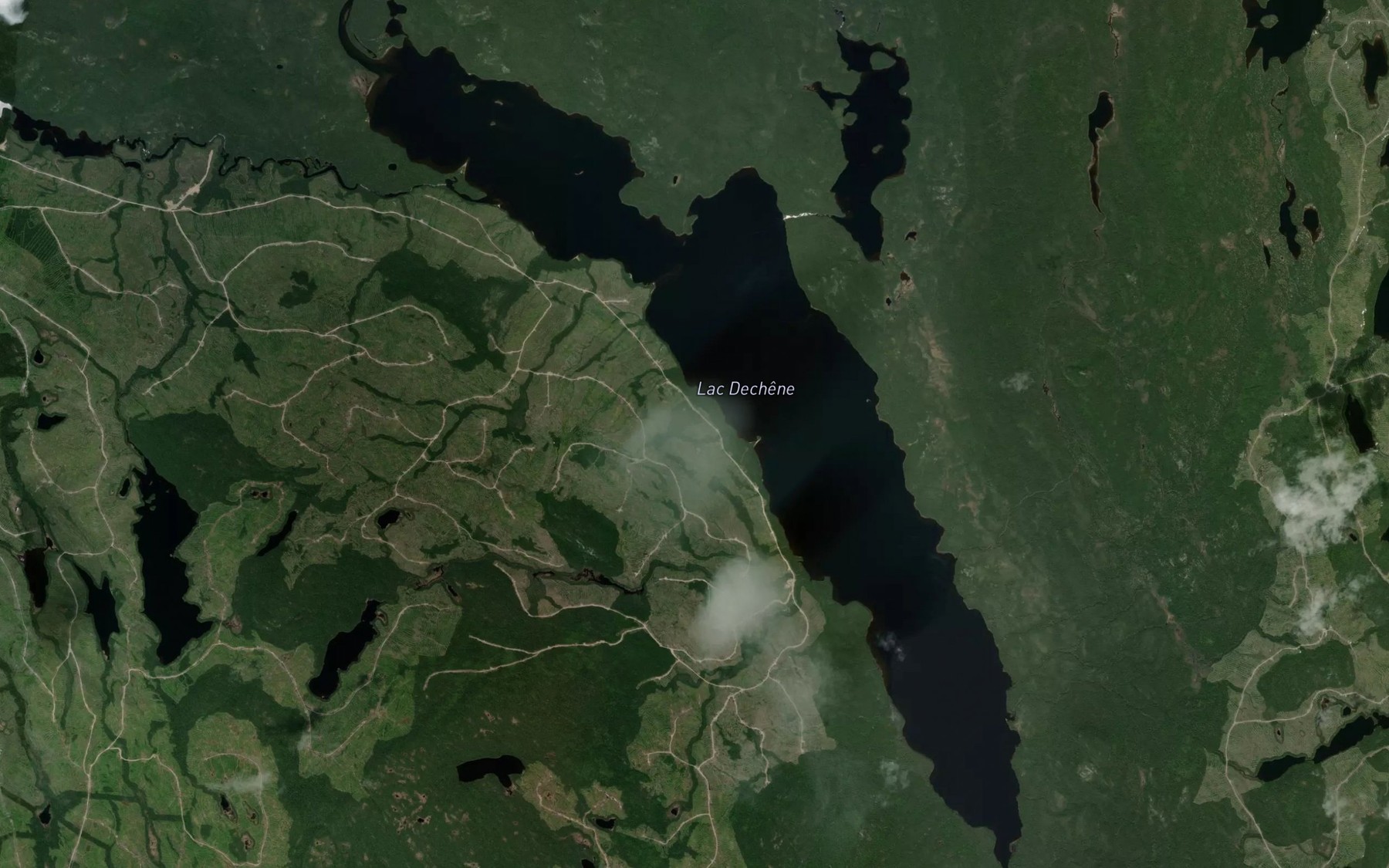 Satellite map of the Lac Dechene