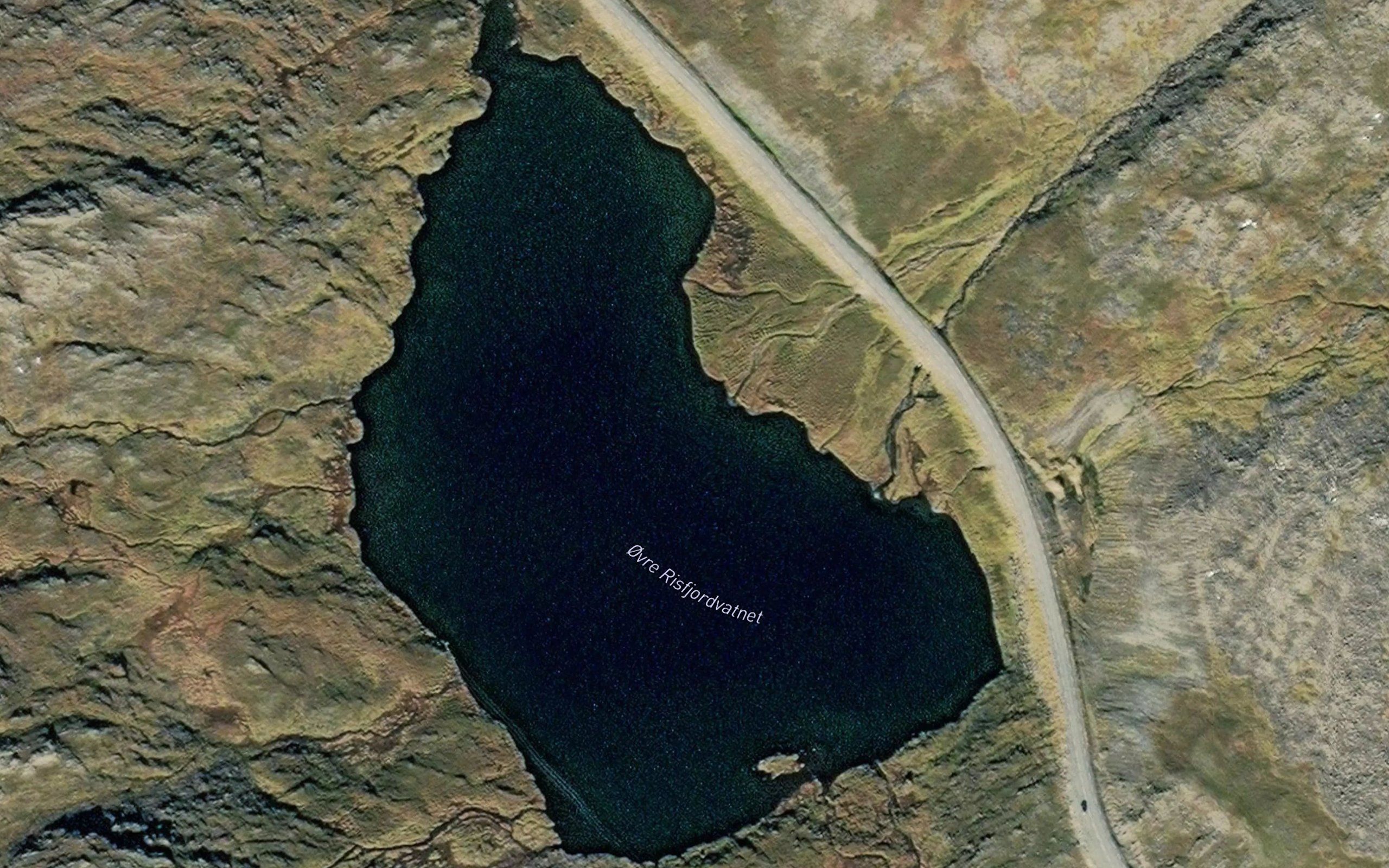 Ovre Risfjordvatnet