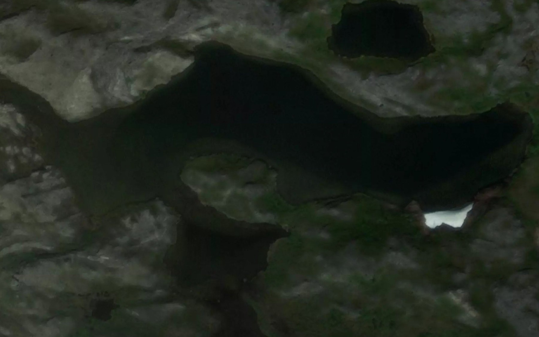 Satellite map of the Svarthaugvatnet