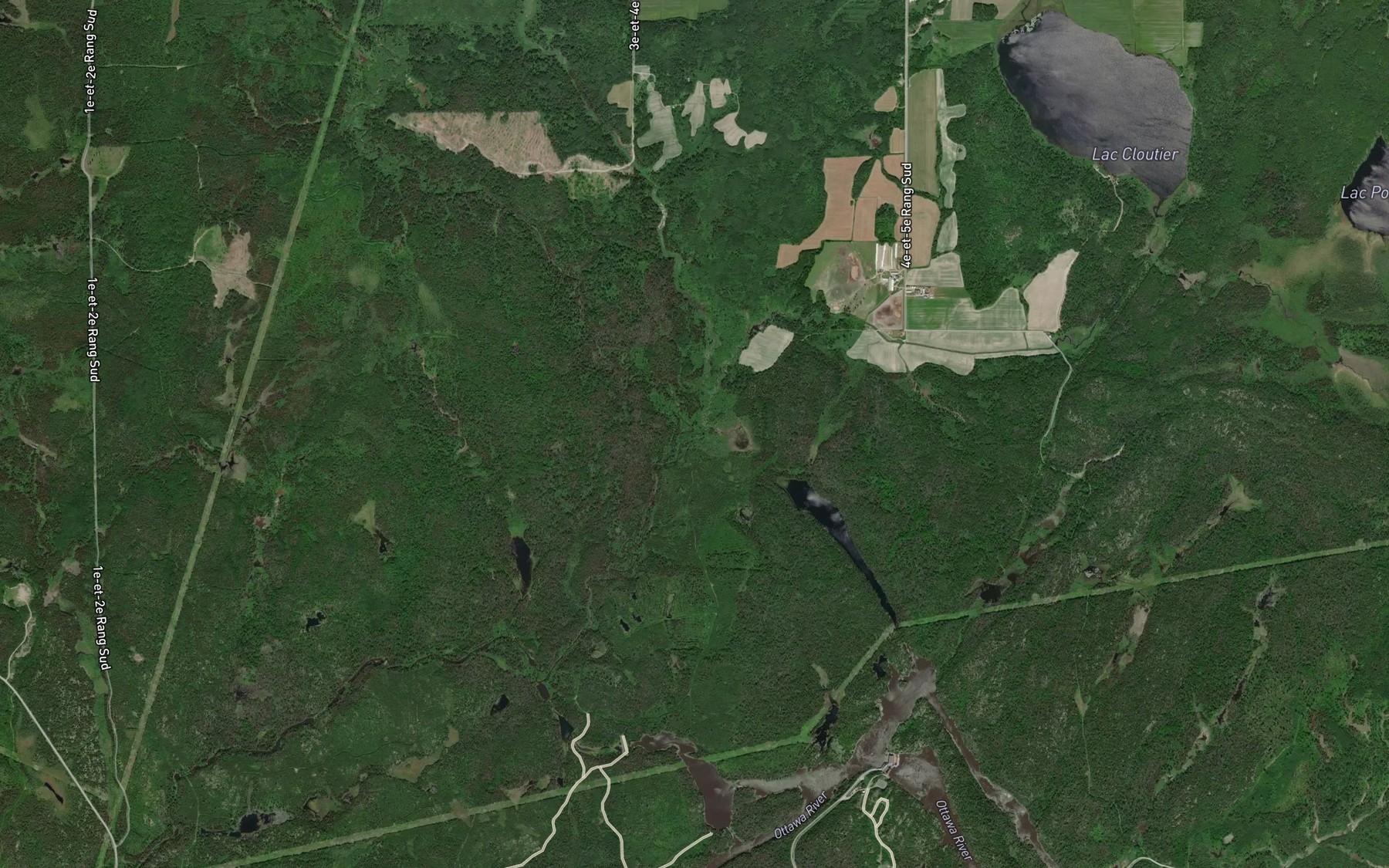 Satellite map of the Ruisseau au Renard