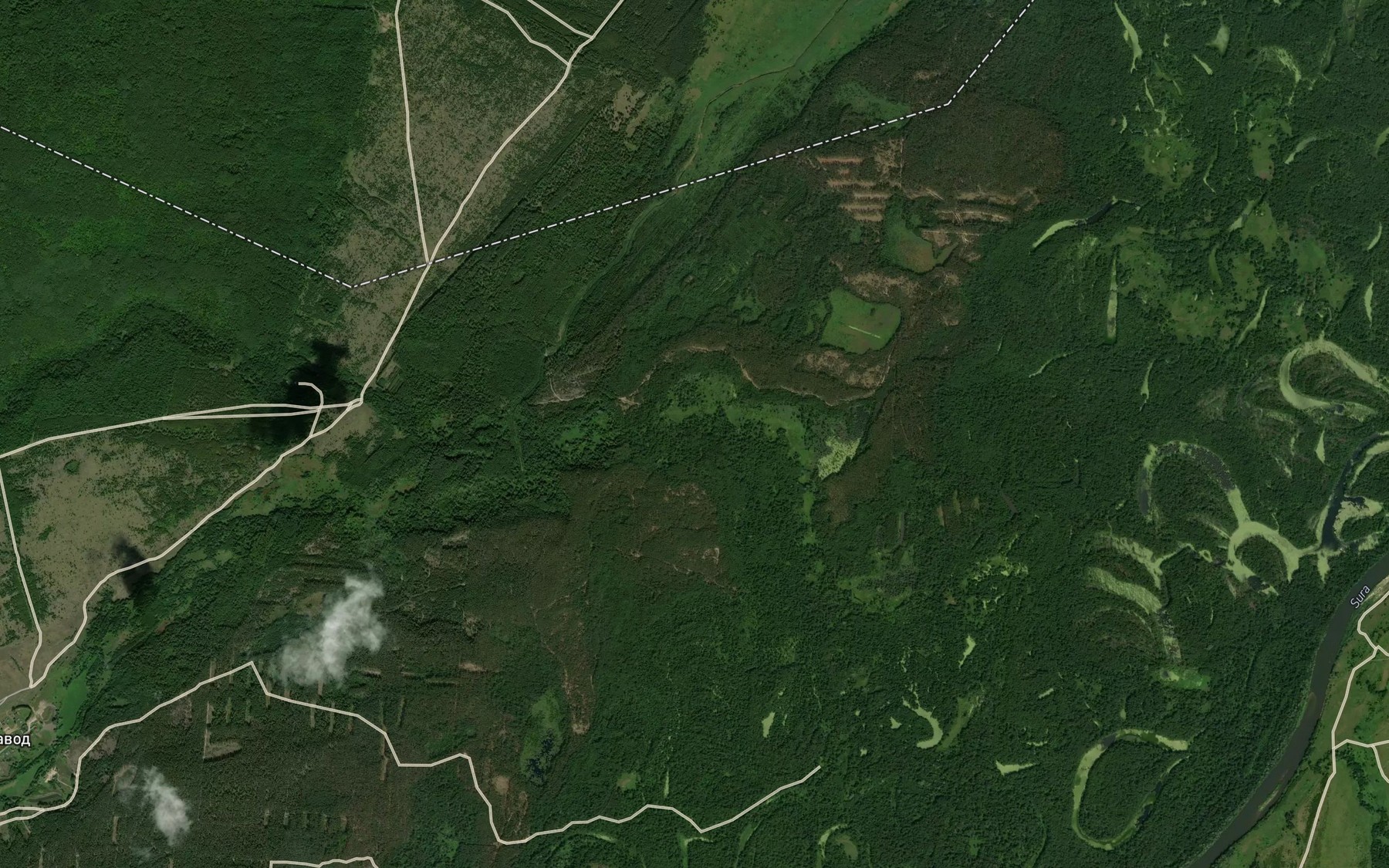 Satellite map of the Saksaurka