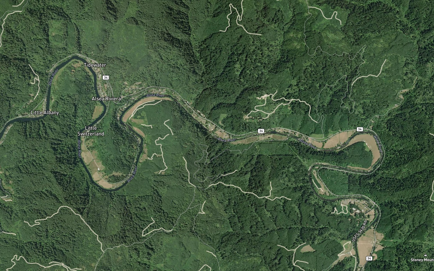 Satellite map of the Meander Along Creek