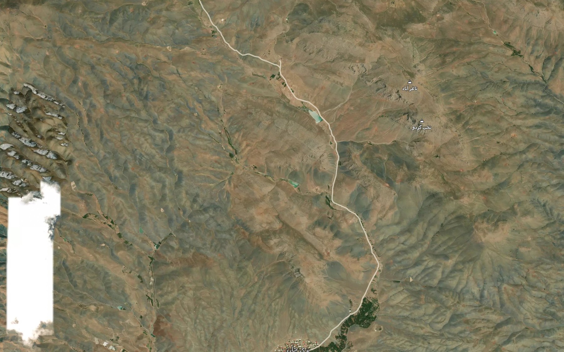 Satellite map of the Cheshmeh-ye Buja Aqzeh