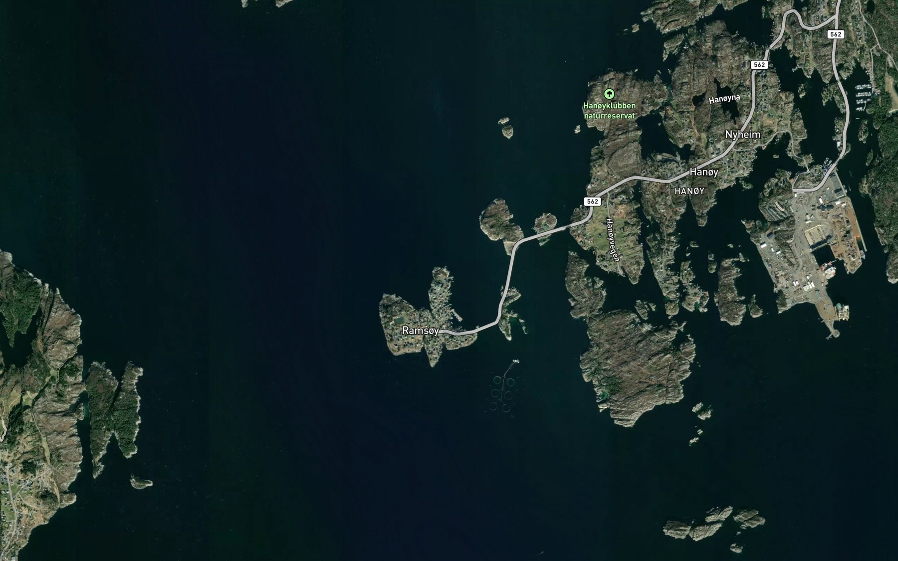 Satellite map of the Sofaen