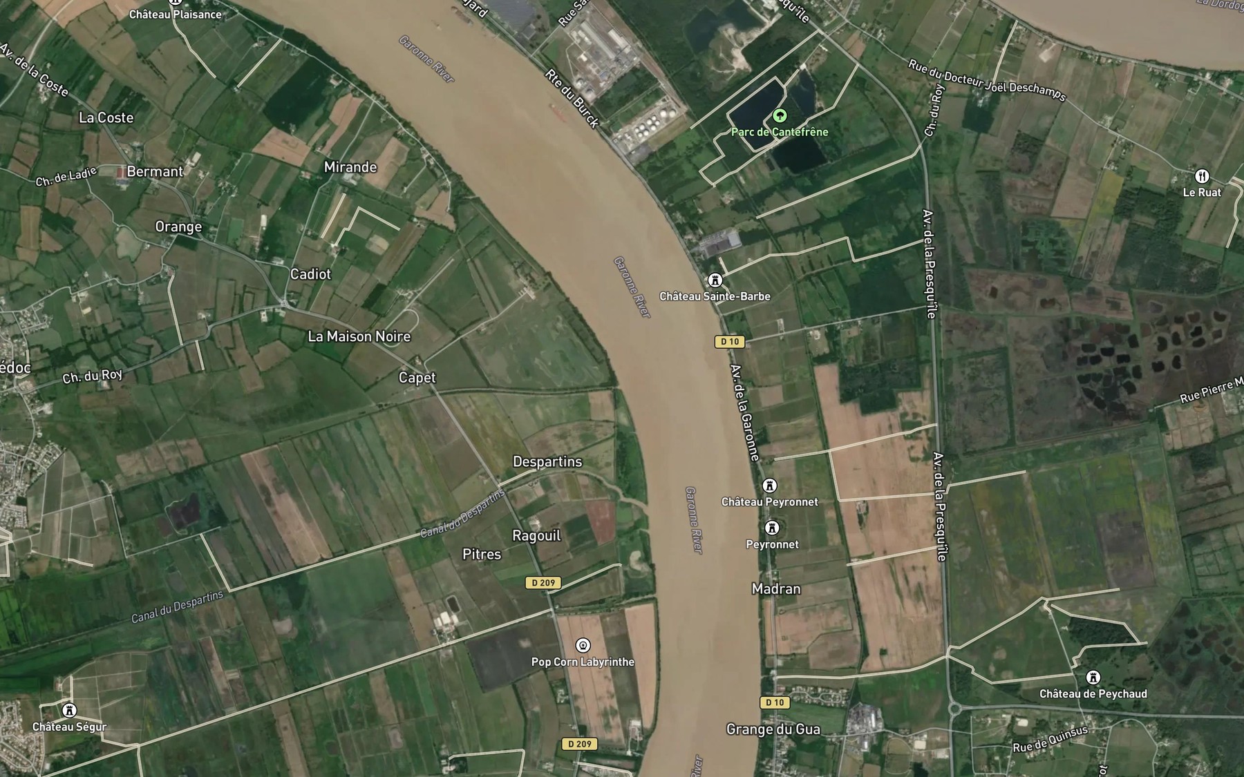 Satellite map of the Jalle de Capet