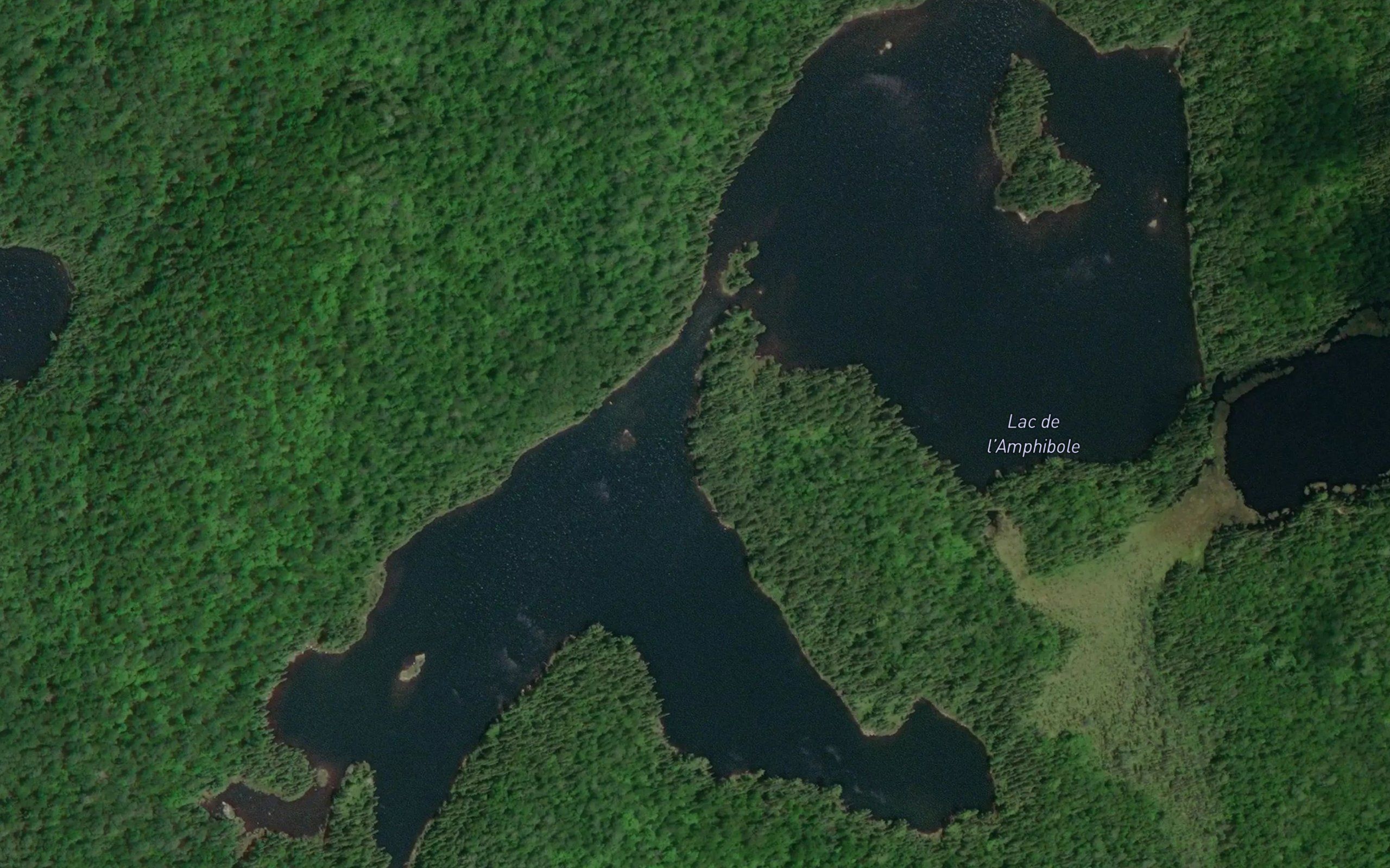 Lac de l'Amphibole